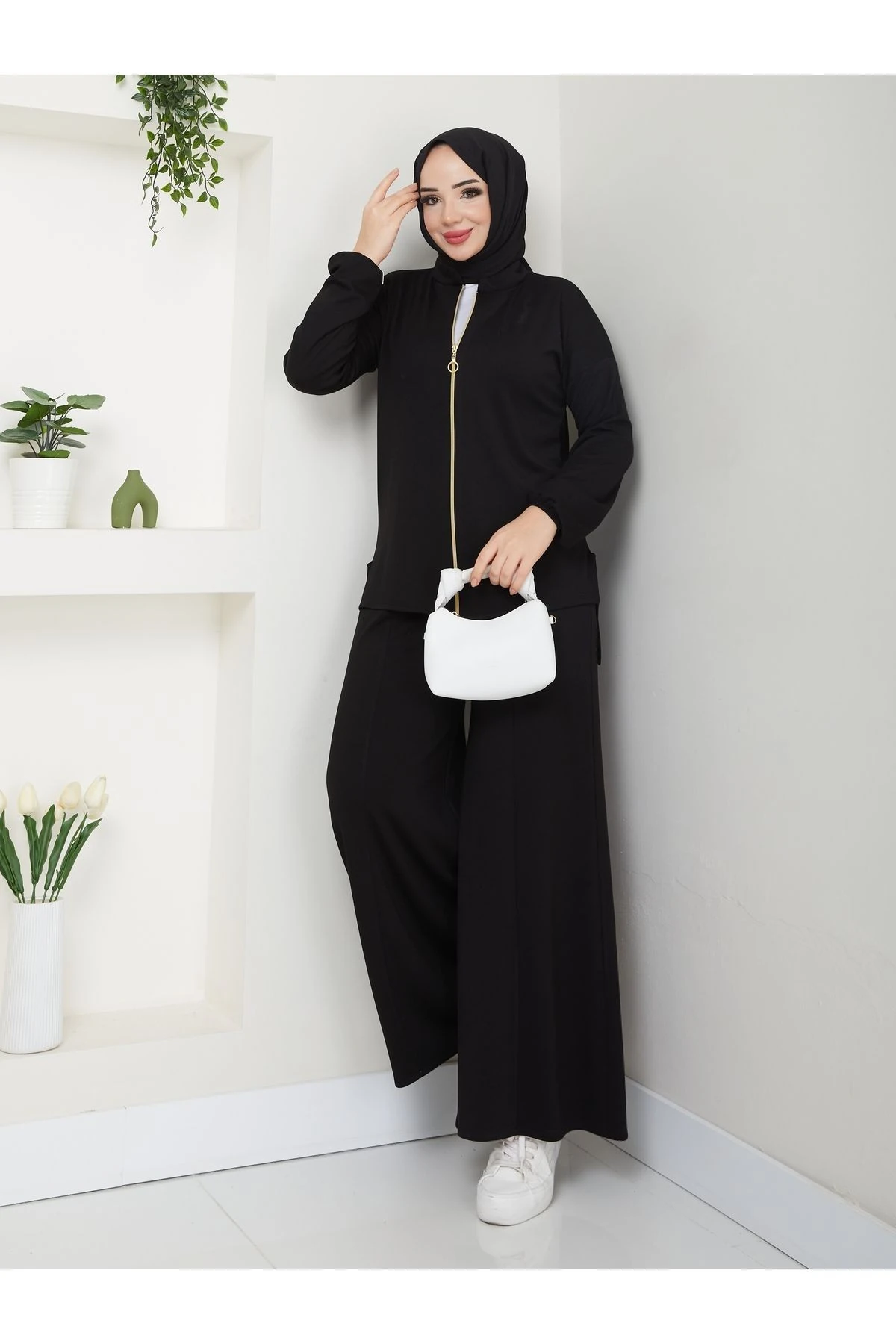 MODAL KUMAŞ HIRKALI SPOR TAKIM