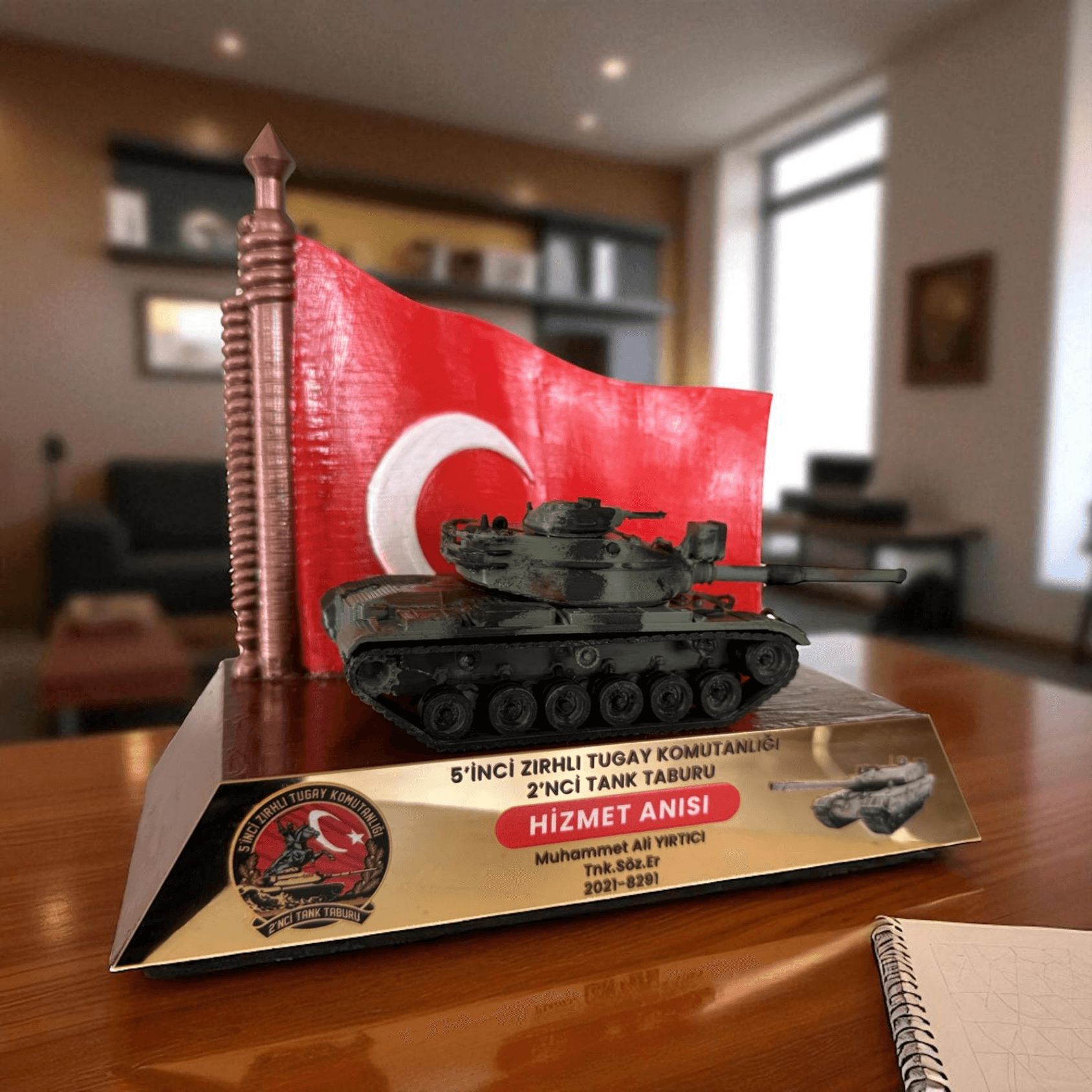 Türk Bayraklı Tank Temalı Hizmet Anısı Plaketi