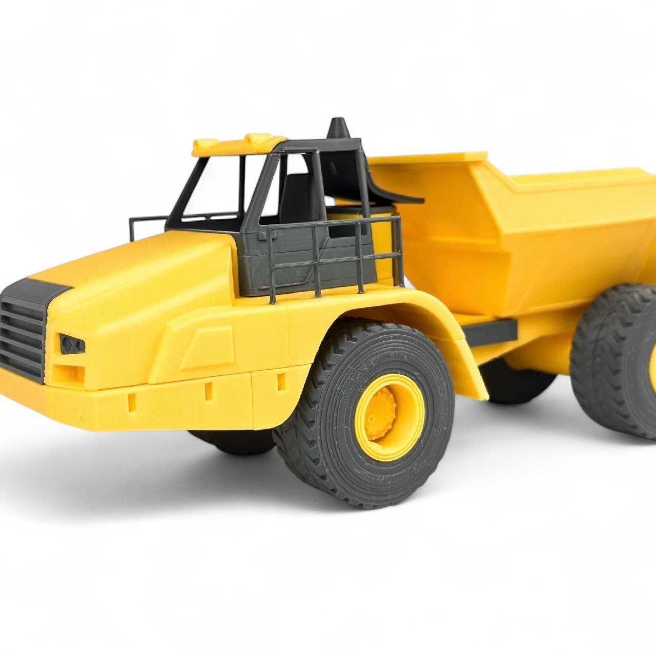 CATHERPİLLAR 745 MAFSALLI MADEN KAMYONU