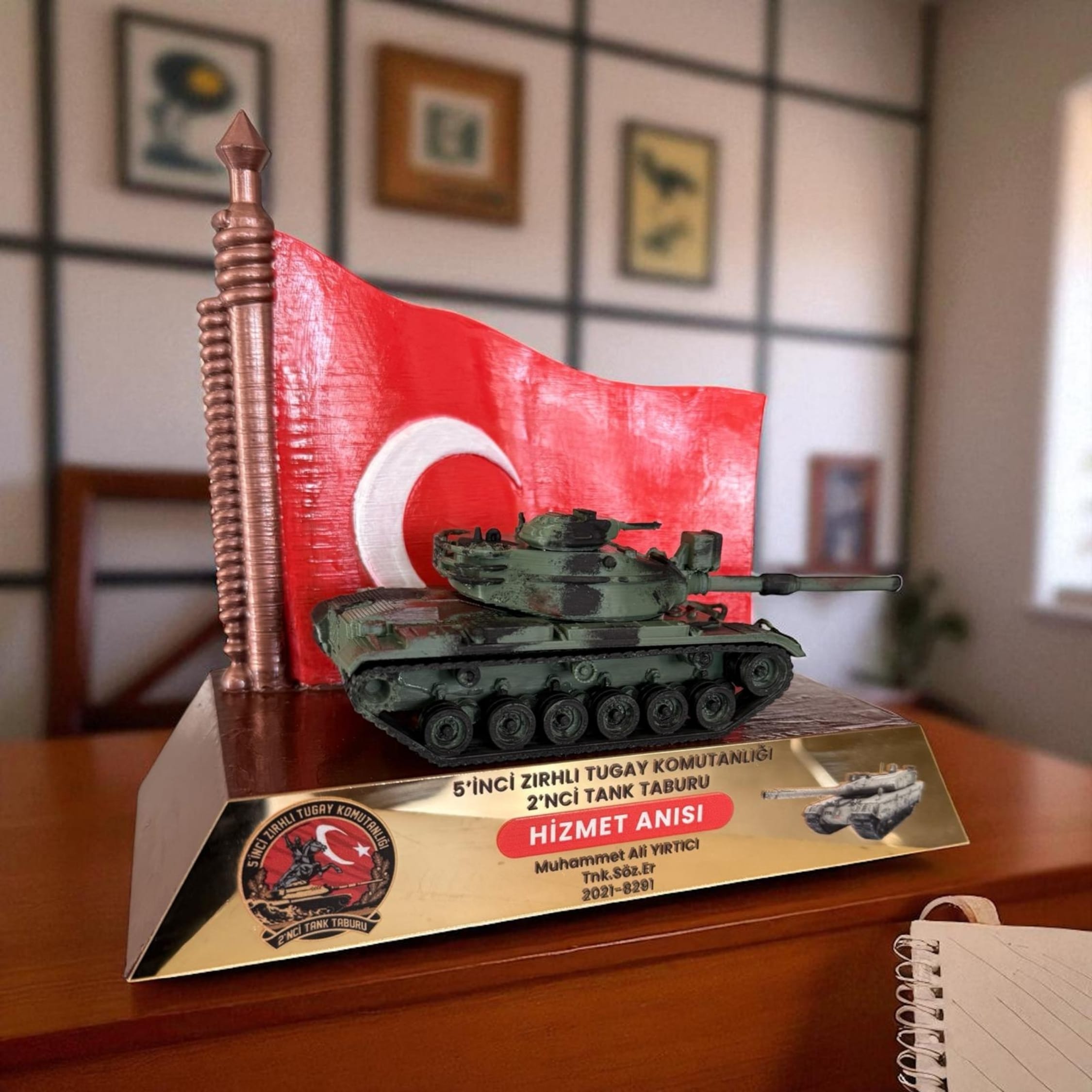 Türk Bayraklı Tank Temalı Hizmet Anısı Plaketi