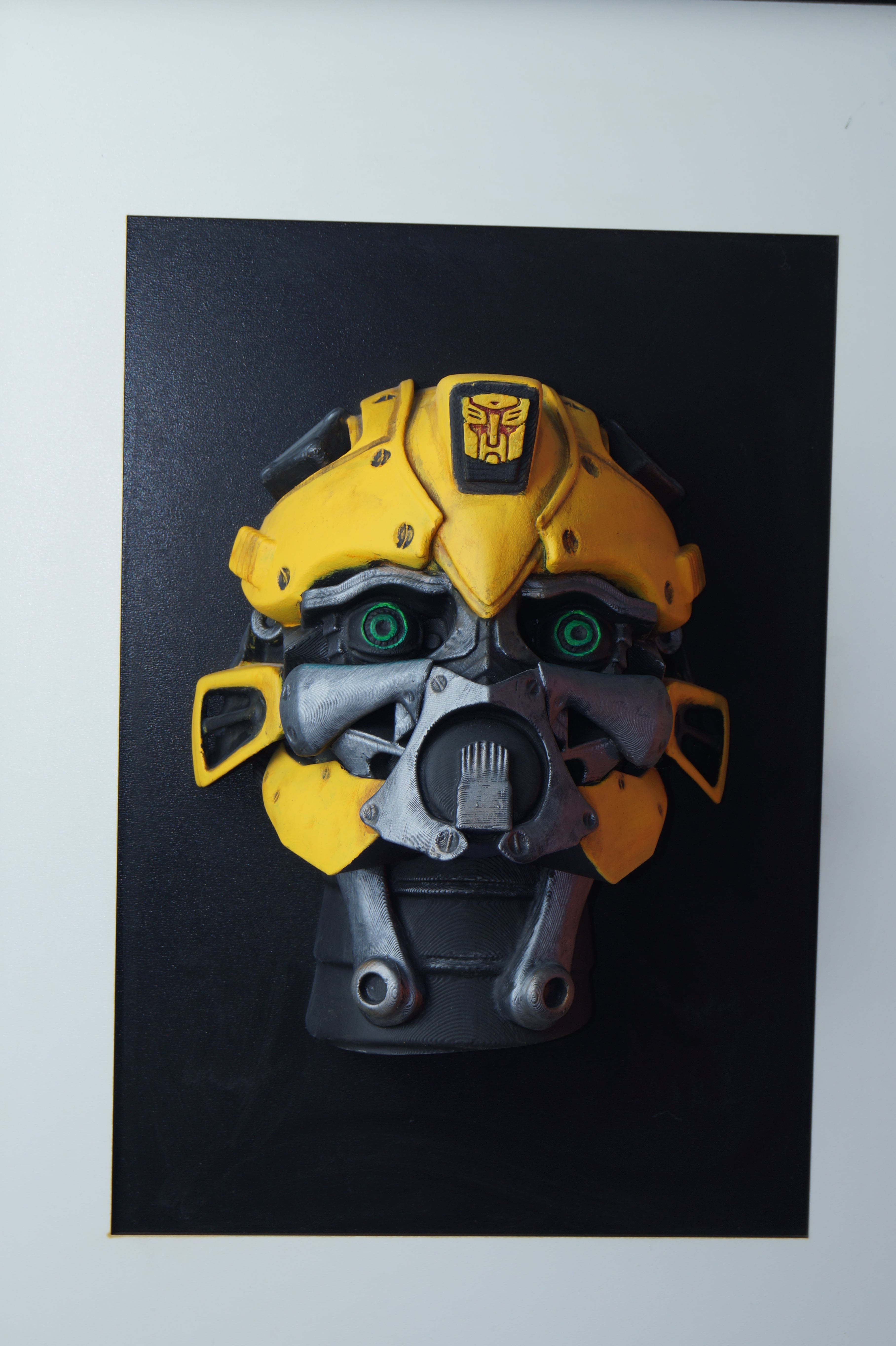 BUMBLEBEE 40X50 ÇERÇEVELİ  3D TABLO