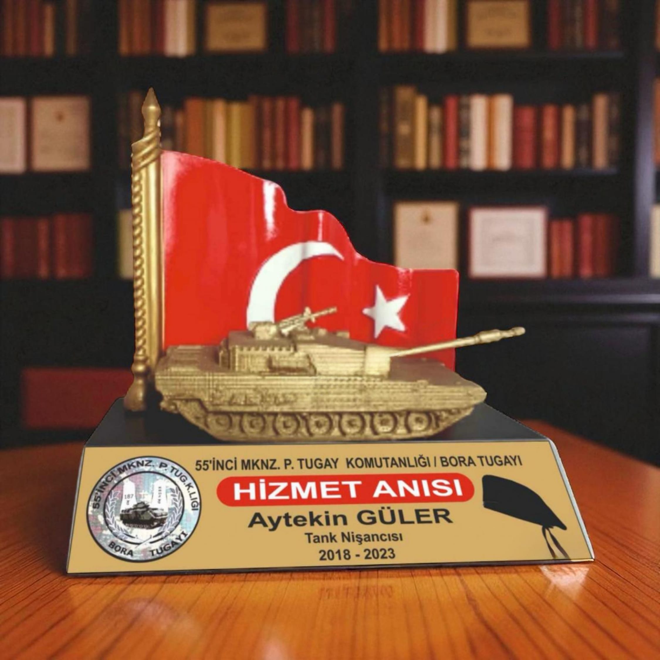 Türk Bayraklı Tank Temalı Hizmet Anısı Plaketi