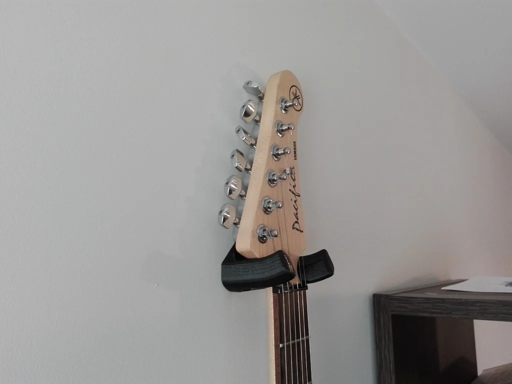 Bass Gitar asma aparatı dübel vida dahil