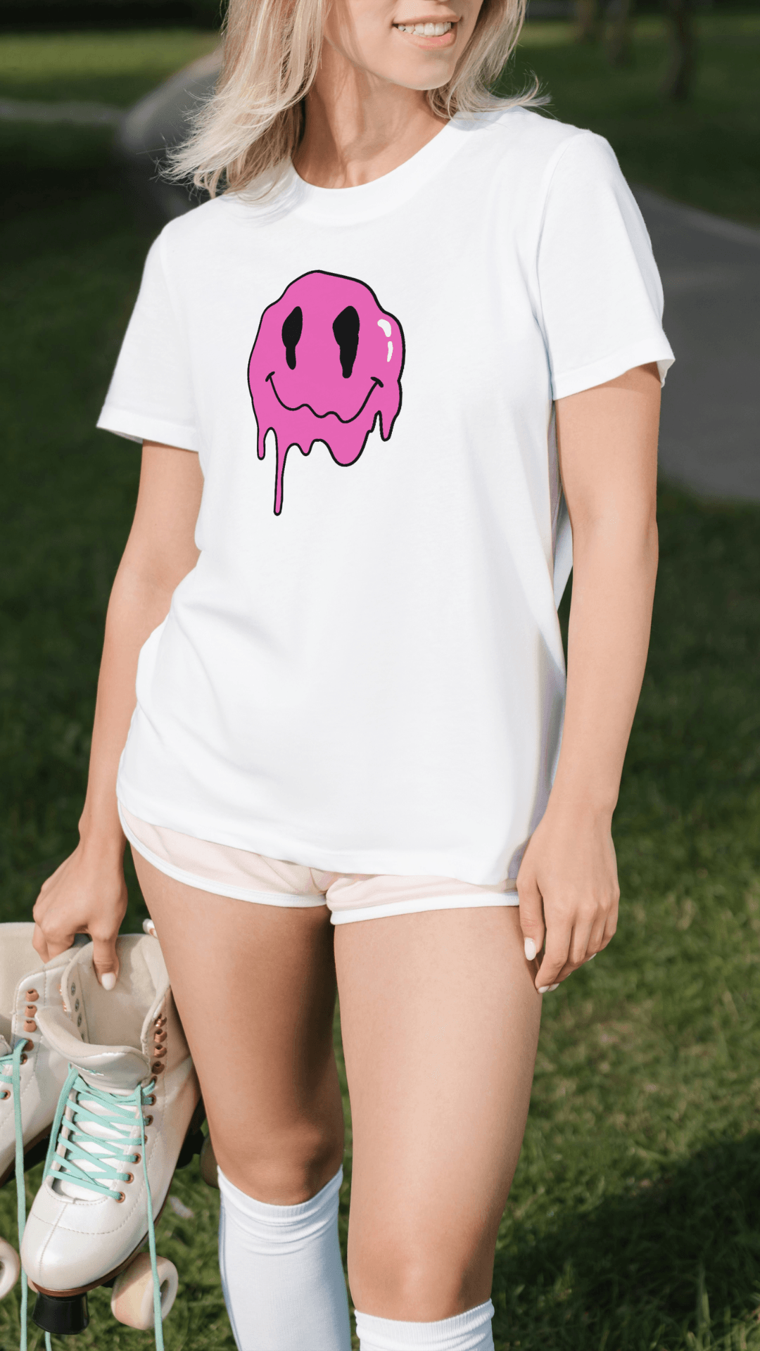 Happy Face v2 baskılı tshirt