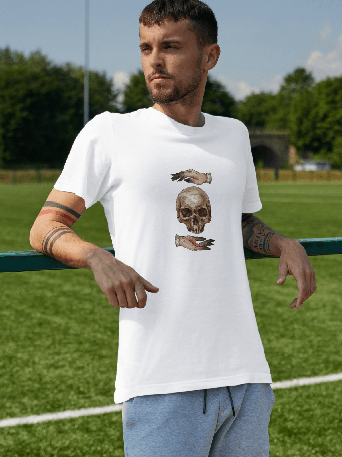 Scull and Hand baskılı tshirt byanatoli