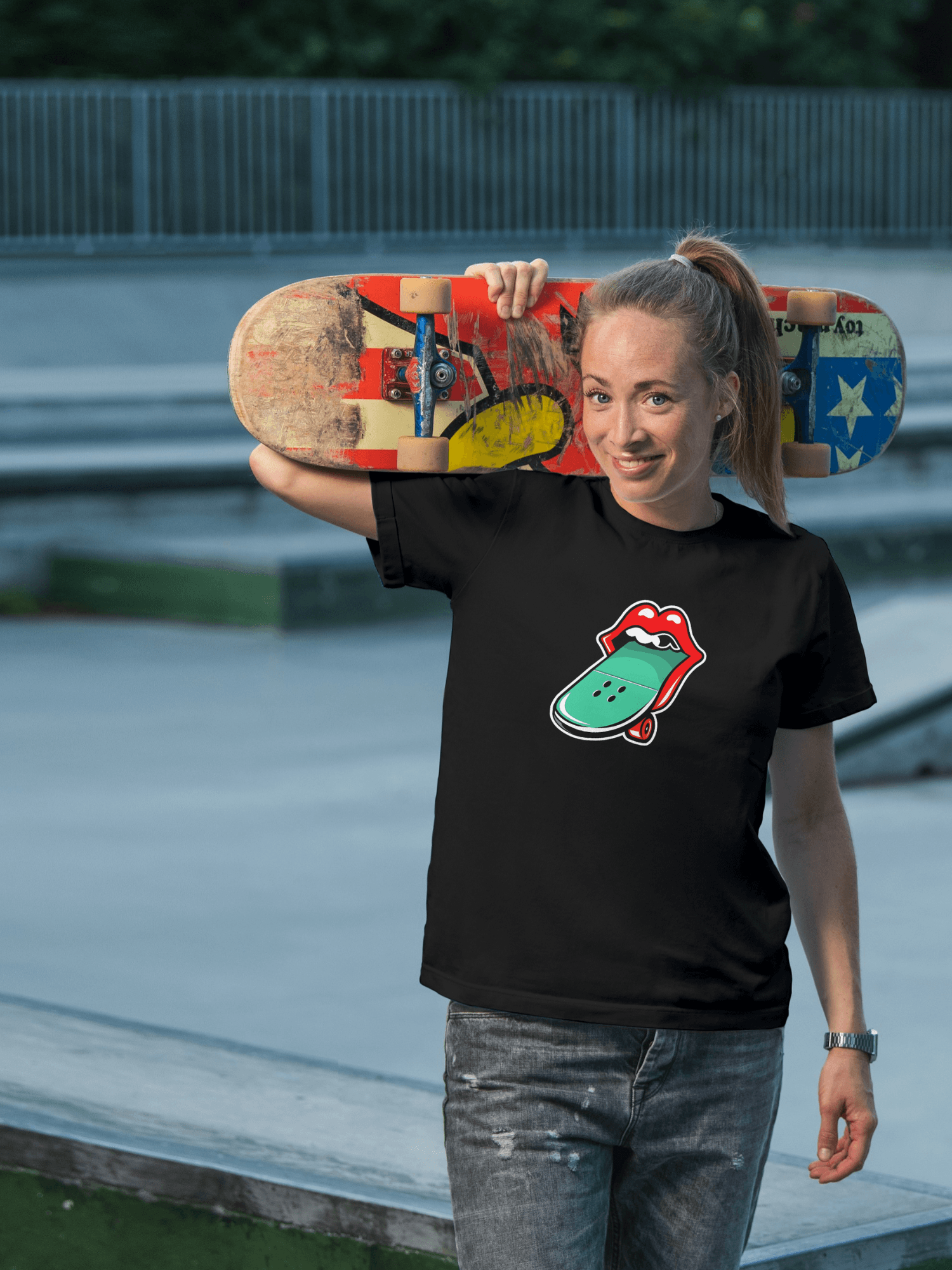 The Rolling skate baskılı tshirt byanatoli