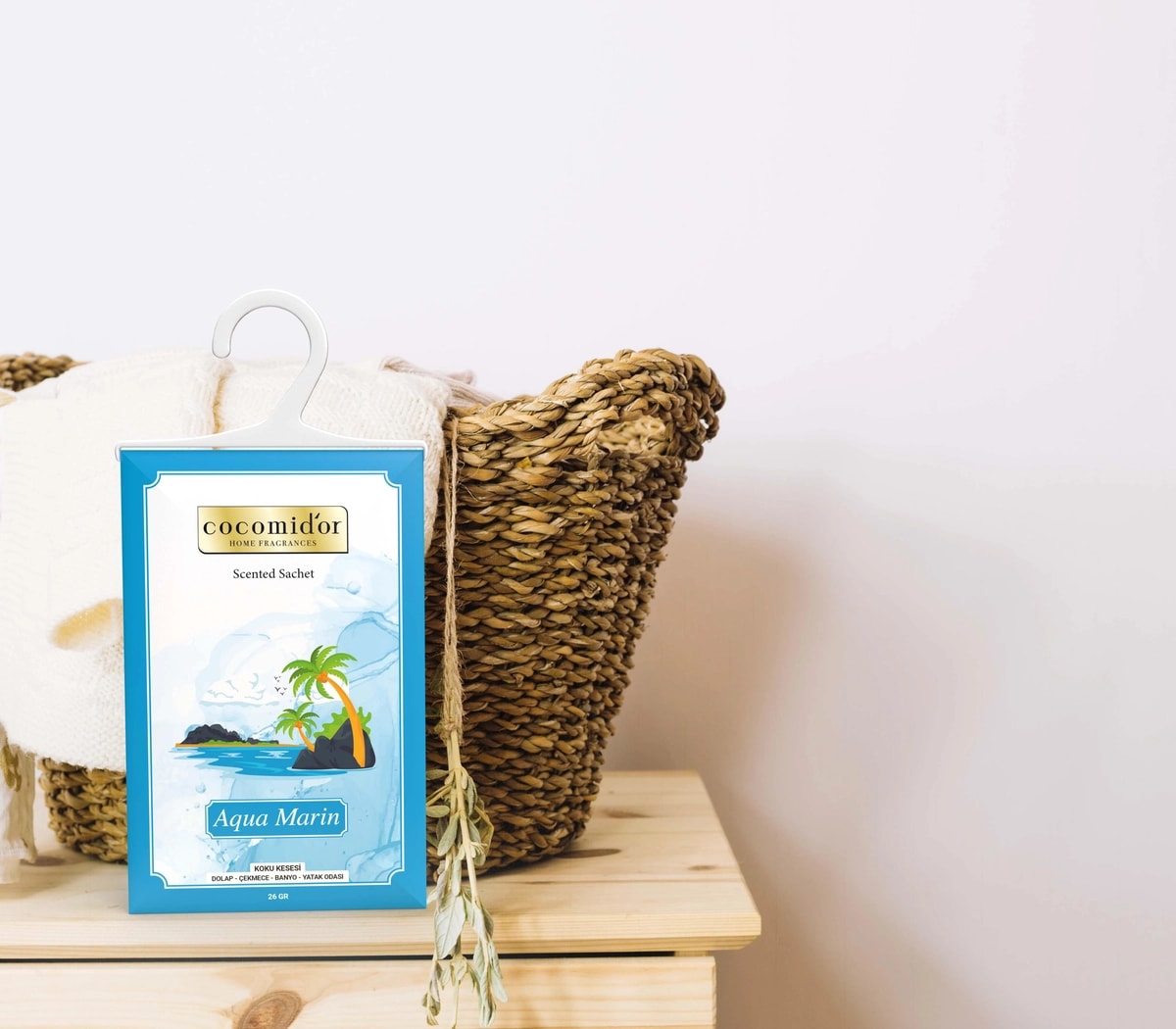 Dolap Kokusu Askılı Aqua Marin 