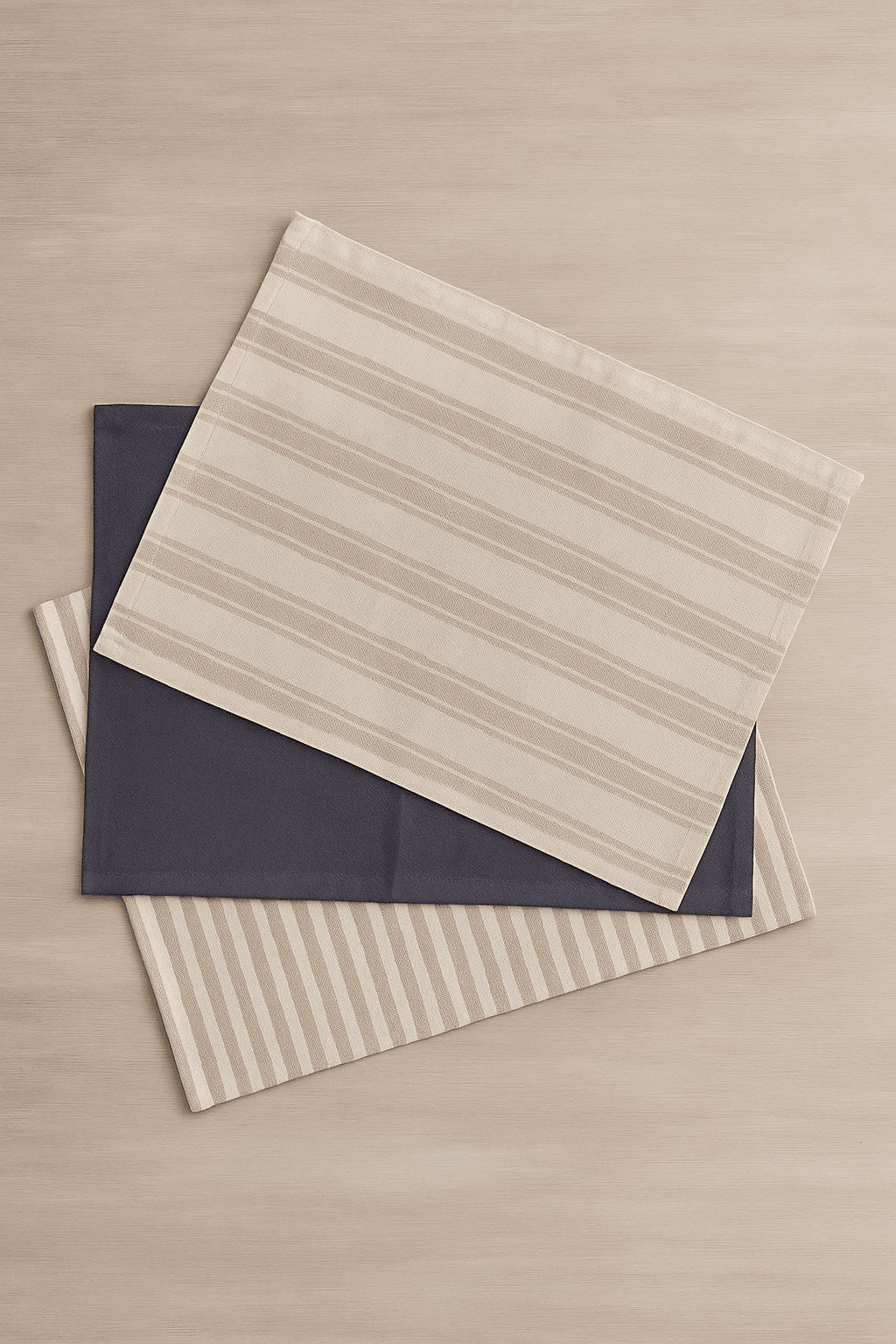 Line | 50'li Keten Amerikan Servisi 35 x 45 cm