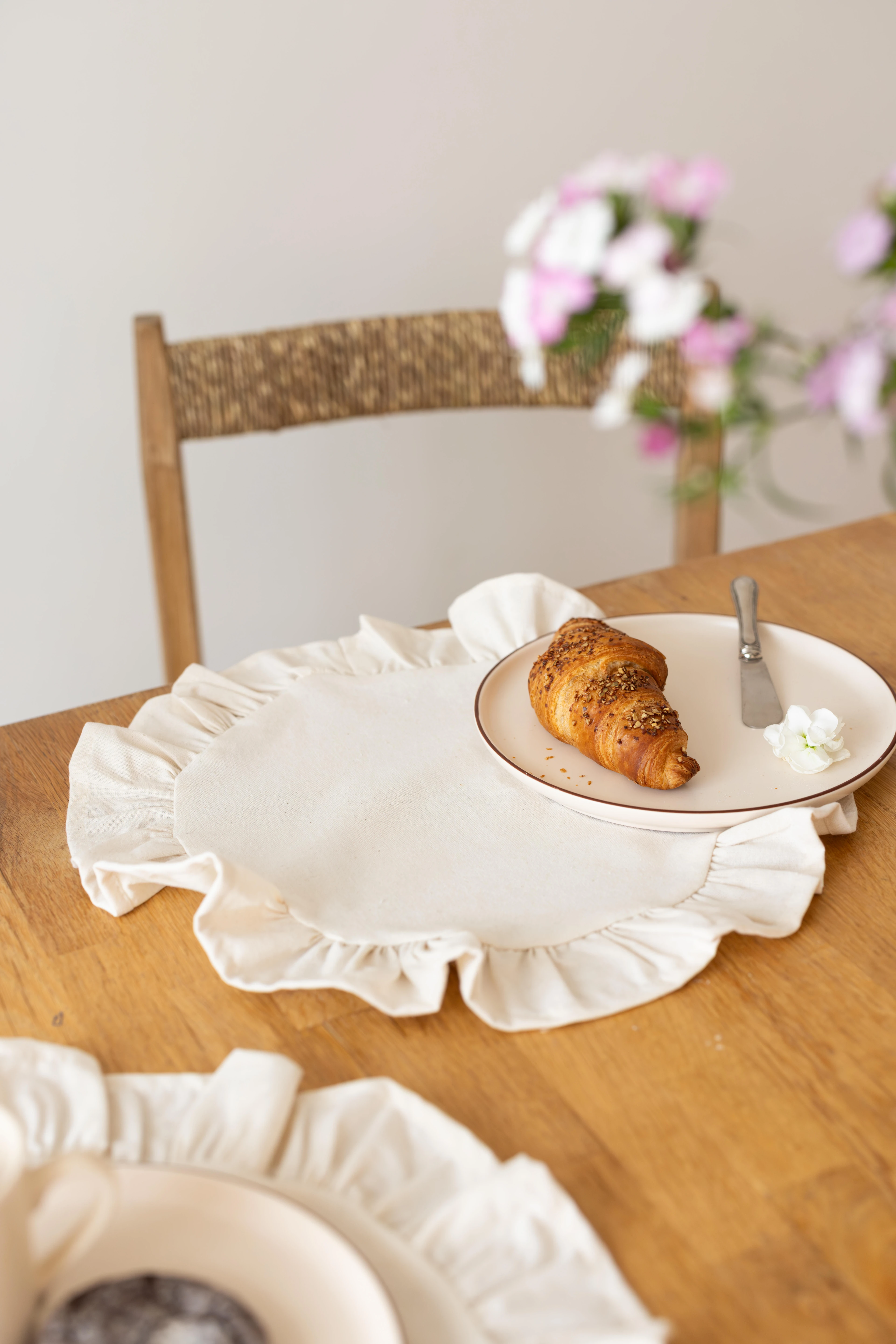 Doku | 6'lı Keten Yuvarlak Amerikan Servisi 40 Cm