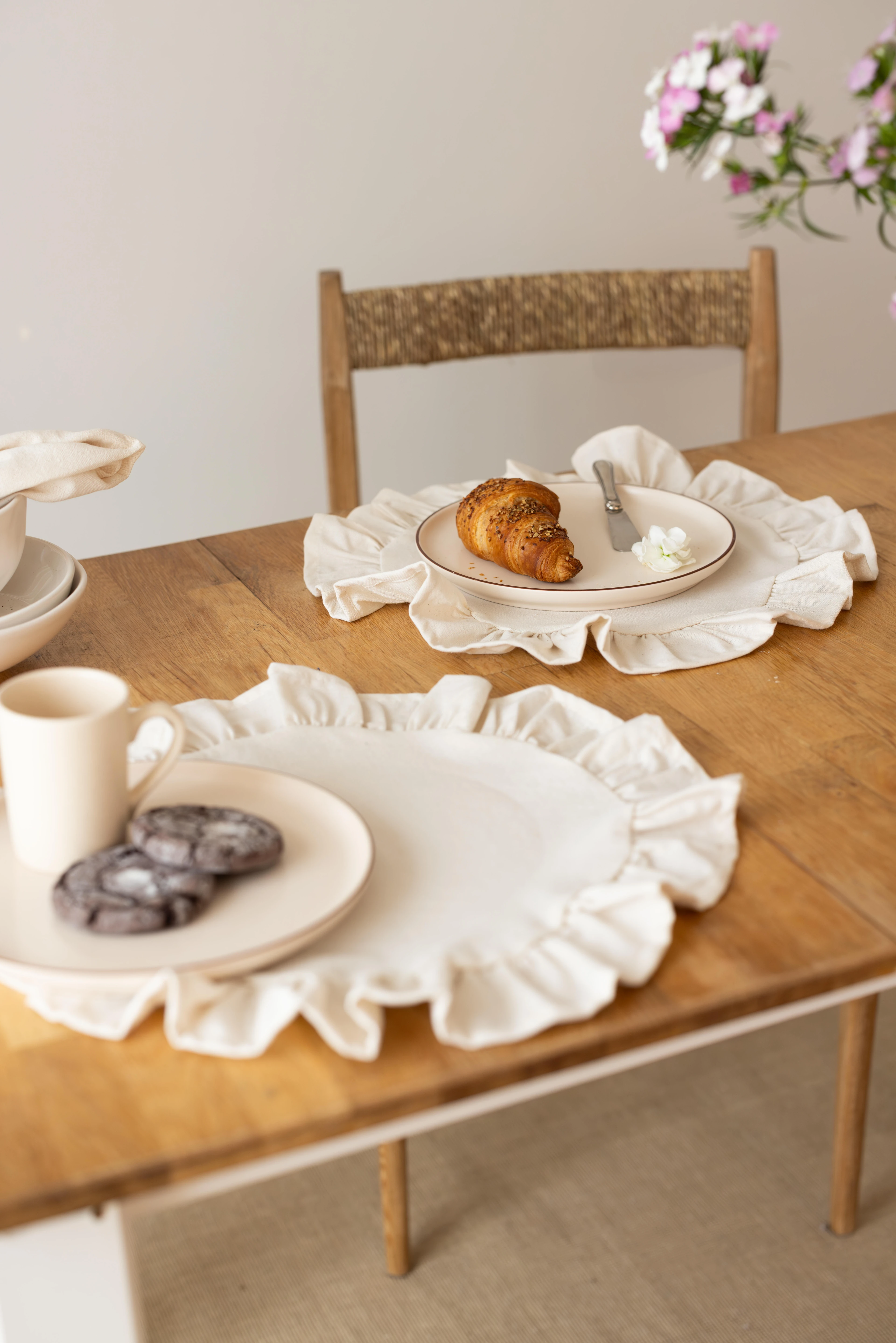 Doku | 6'lı Keten Yuvarlak Amerikan Servisi 40 Cm