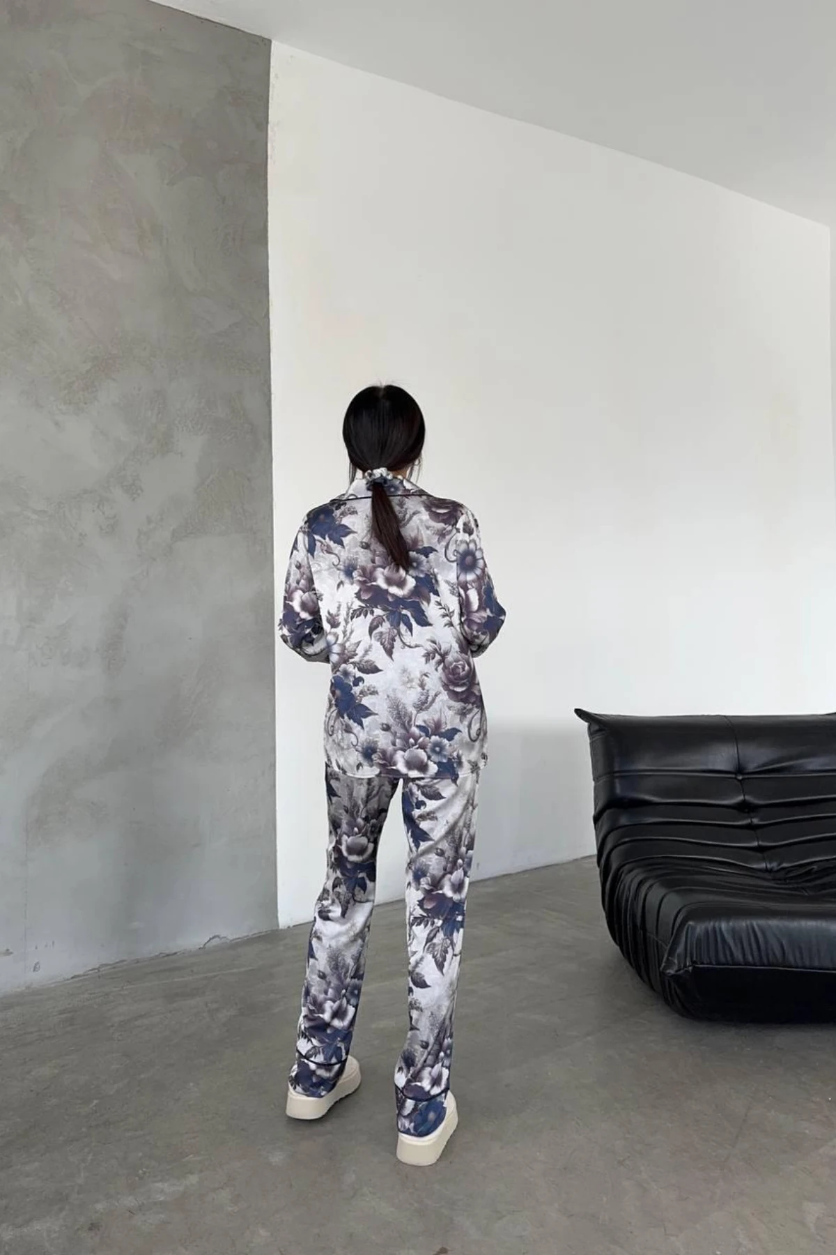 Muah Çi̇çek Desen Di̇ji̇tal Baskılı Uzun Saten Pi̇jama