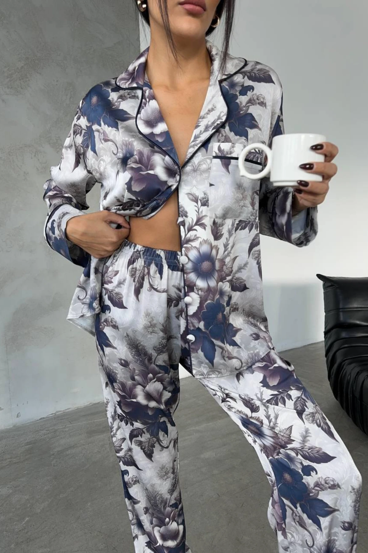 Muah Çi̇çek Desen Di̇ji̇tal Baskılı Uzun Saten Pi̇jama