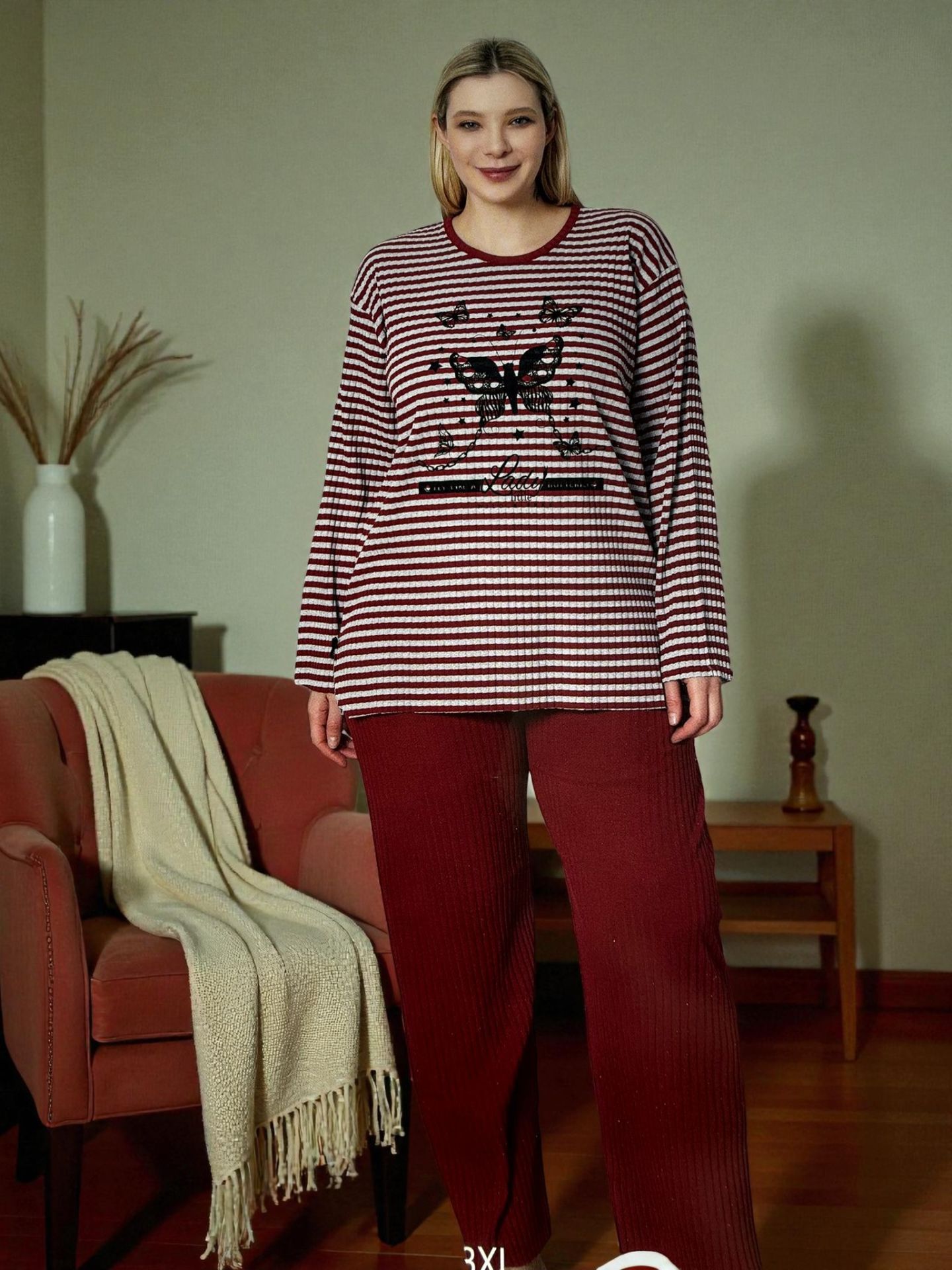 Çi̇zgi̇li̇ Penye Pi̇jama Takımı Kelebek Model