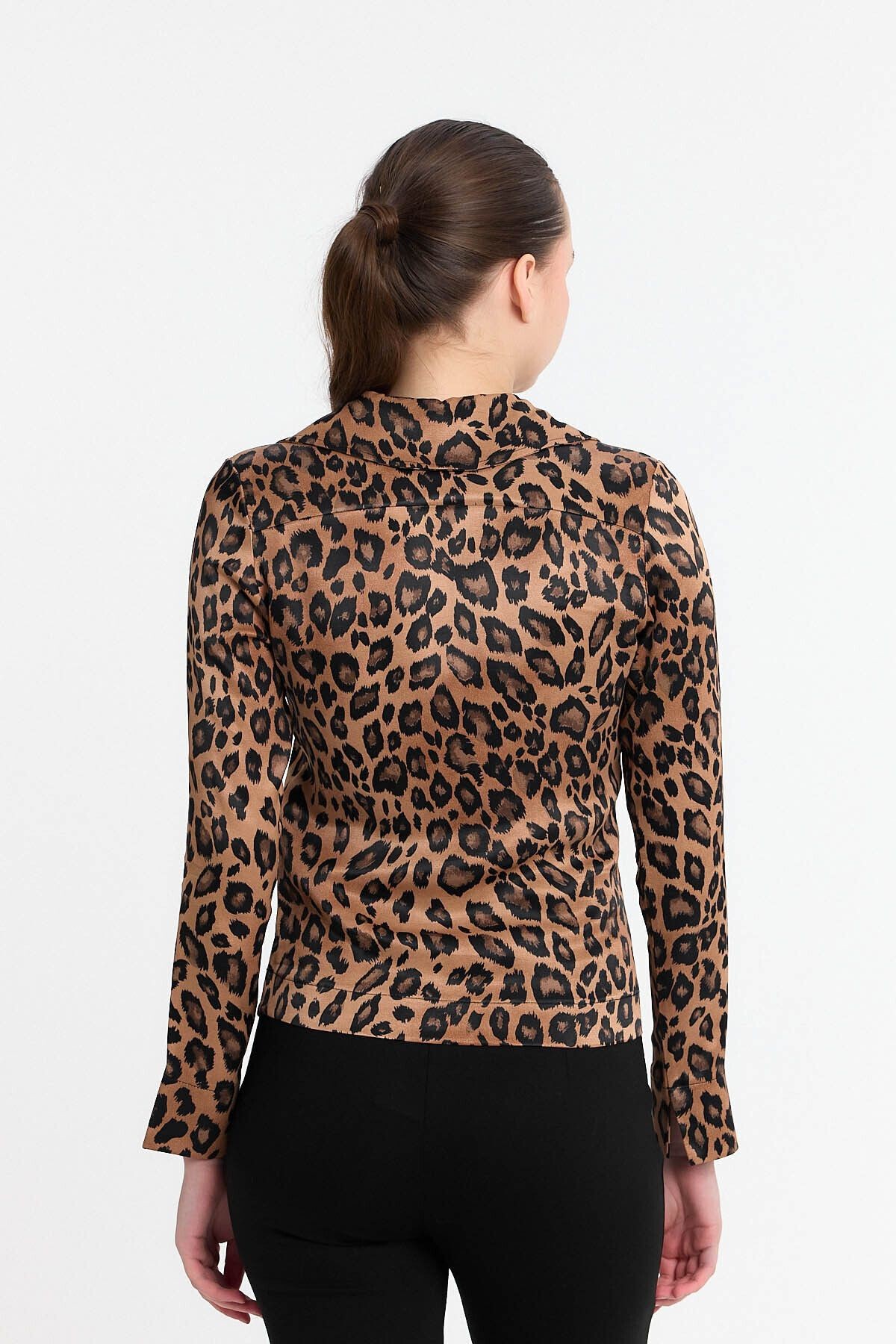 Leopar Desen Saten Gömlek Gündüz - Gece Şıklığı 25l8021