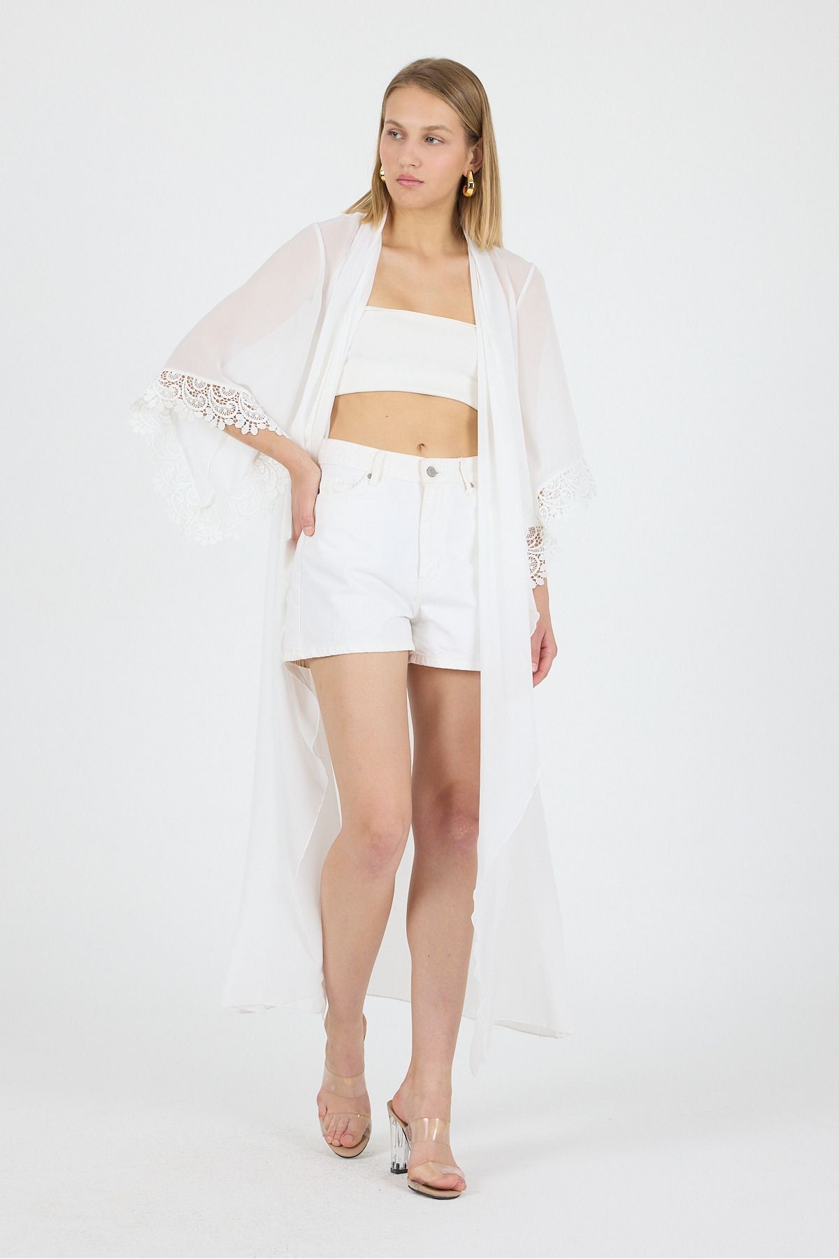 Beyaz Şal Yaka Kol Ucu Güpür DetayVolan Kol Şifon Maxi Kimono Kaftan Plaj Giyim 25L8113