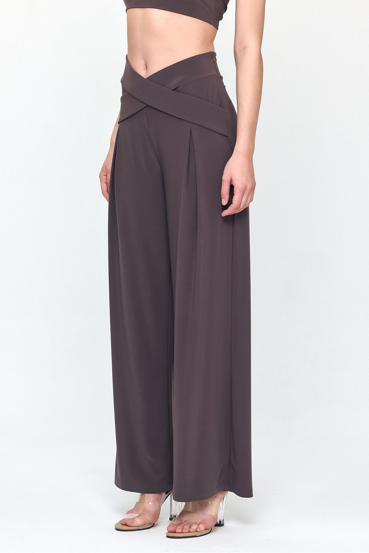Kahve Bel Detay Tasarım Bol Paça Pantolon Gündüz - Gece Şıklığı 25l8006