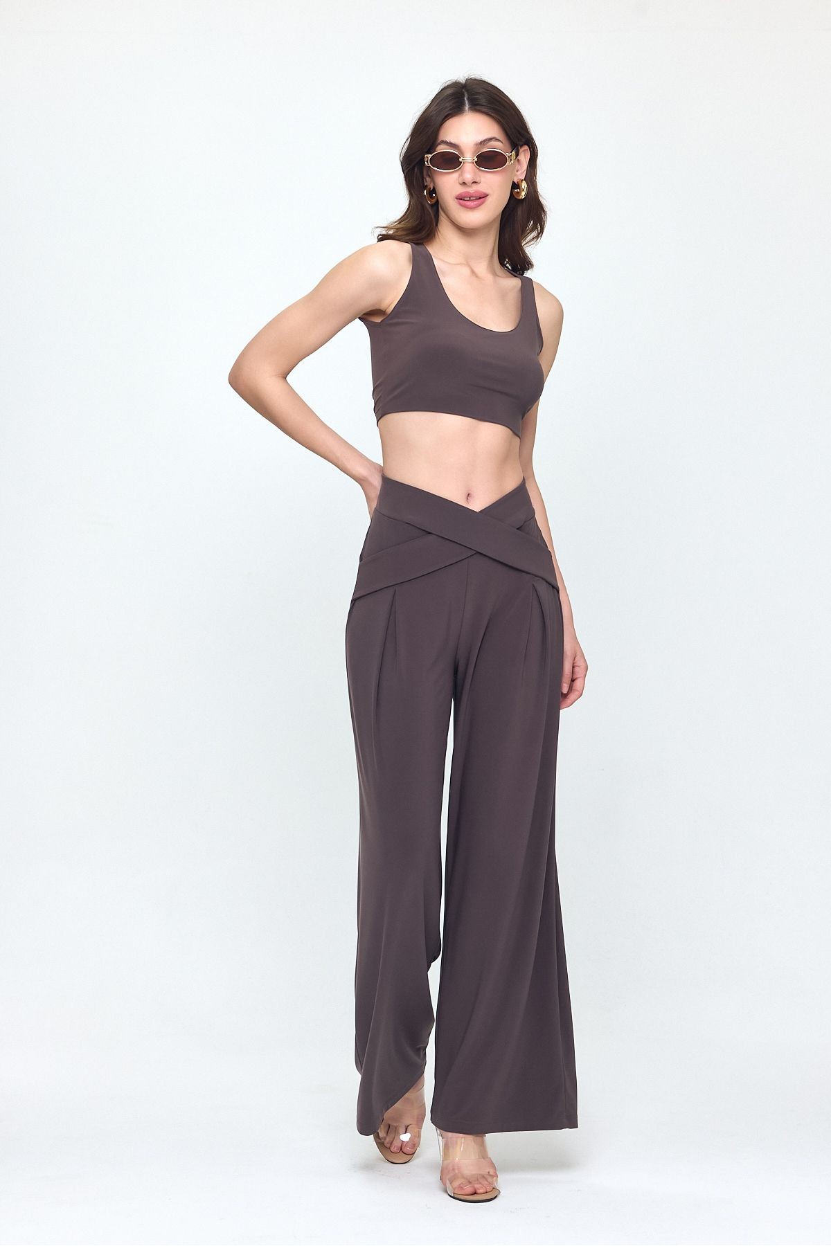 Kahve Bel Detay Tasarım Bol Paça Pantolon Gündüz - Gece Şıklığı 25l8006