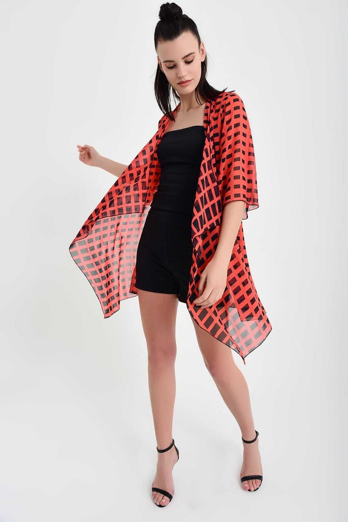 Kadın Narçiçeği Desenli Şifon Kimono 19L6654