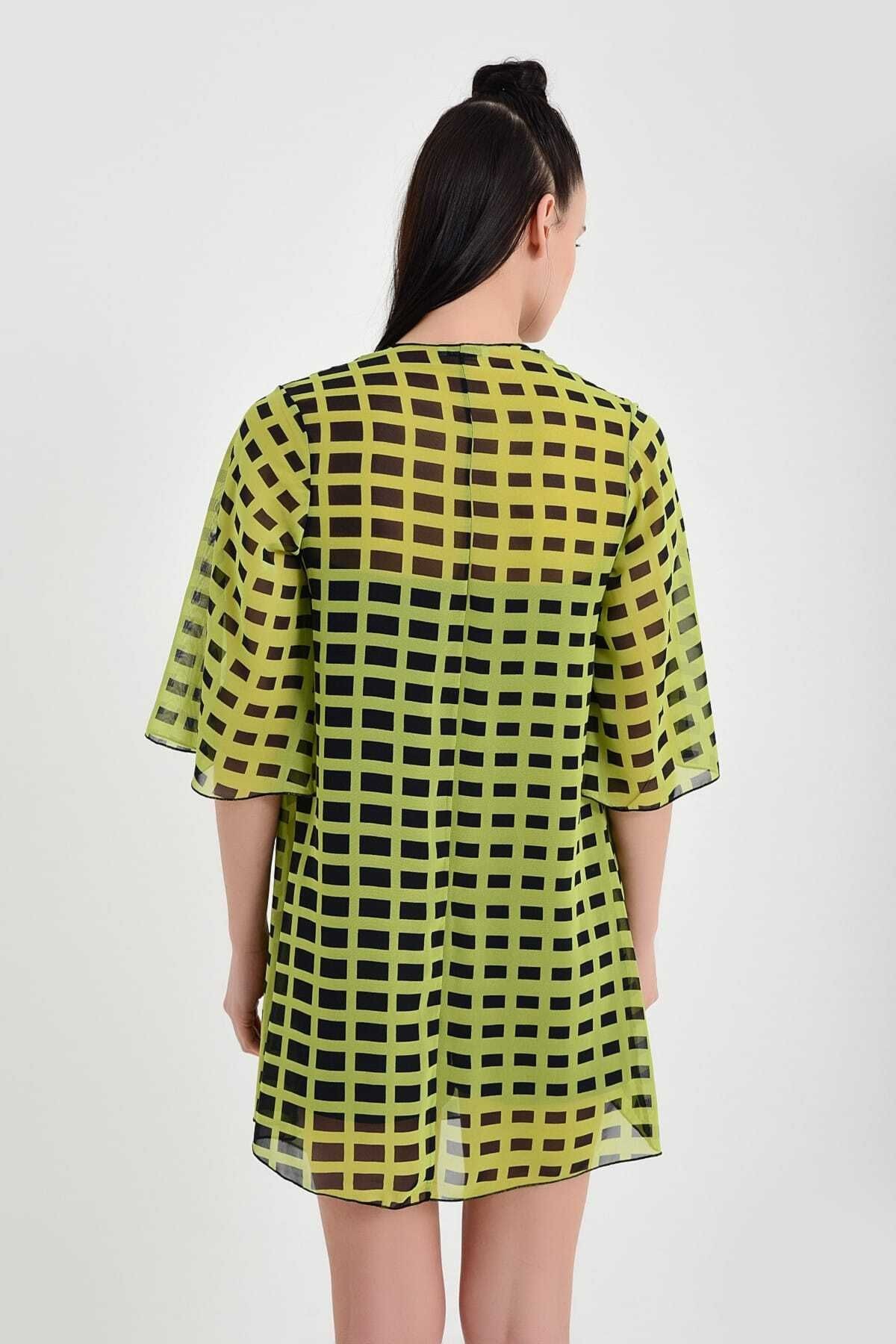 Kadın Narçiçeği Desenli Şifon Kimono 19L6654