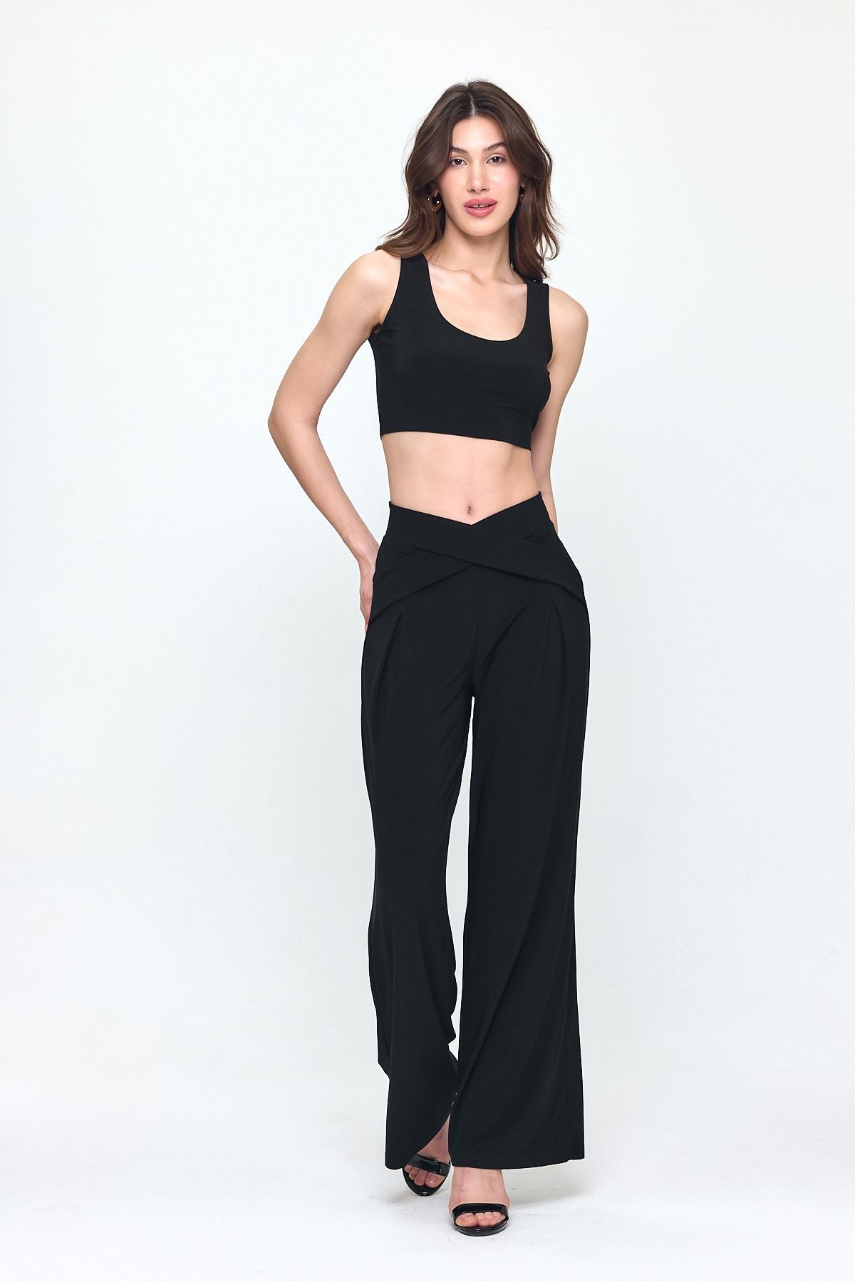 Bel Detay Tasarım Bol Paça Pantolon Gündüz - Gece Şıklığı 25l8006