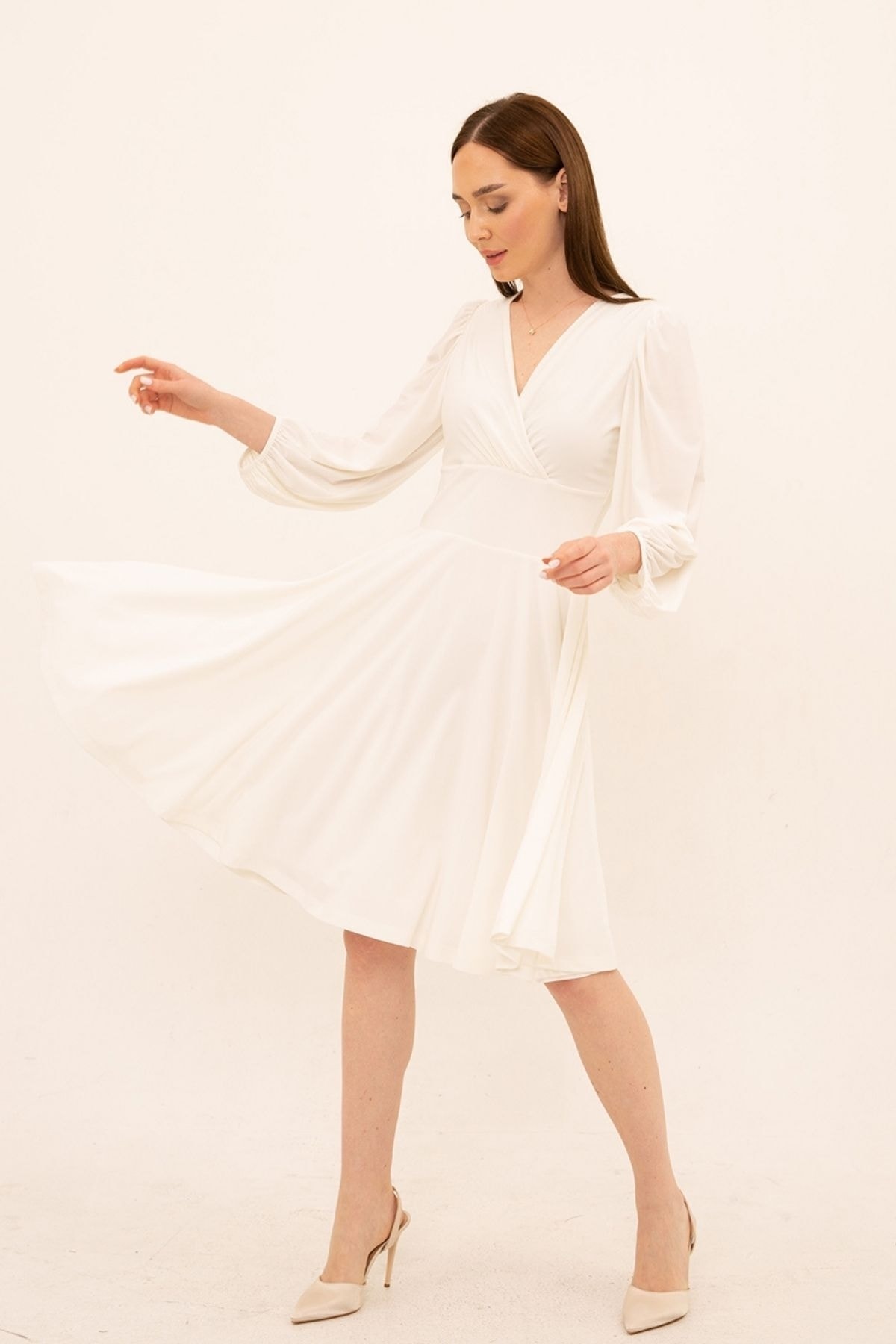 Ecru Balon Kol Kruvaze Yaka Kloş Elbise