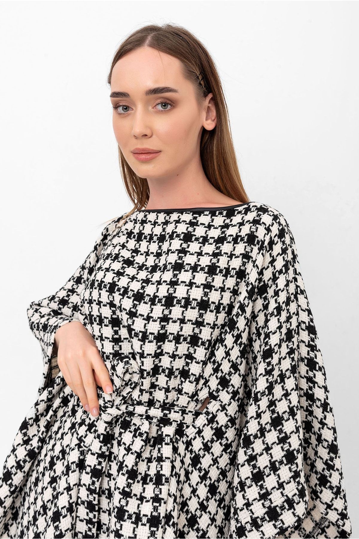 Kuşak Detay Kayık Yaka Dokulu Oversize Şık Tasarım Panço&pelerin