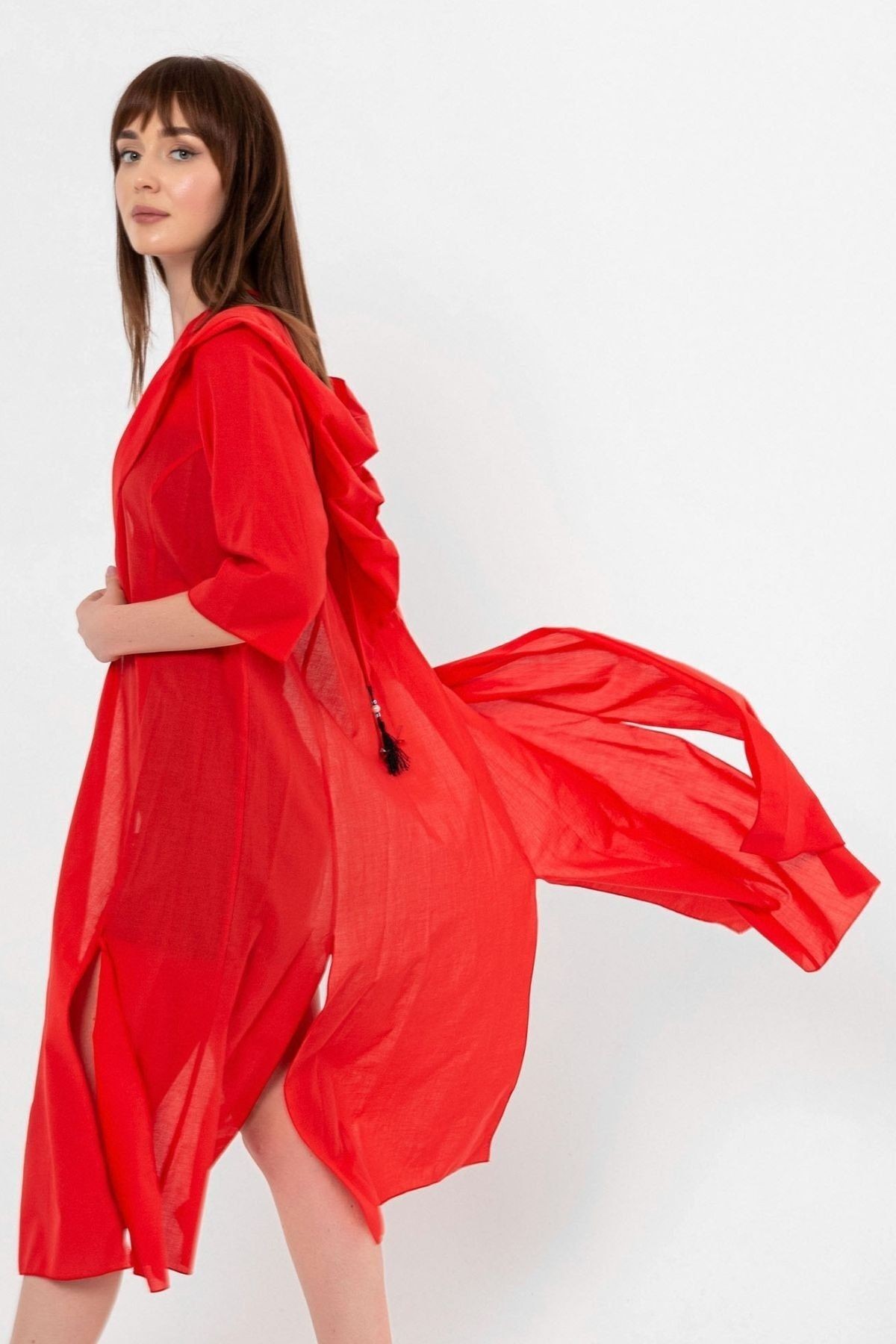 Kırmızı Kapüşonlu Yırtmaç Detaylı Vual Kimono&bikiniüstü