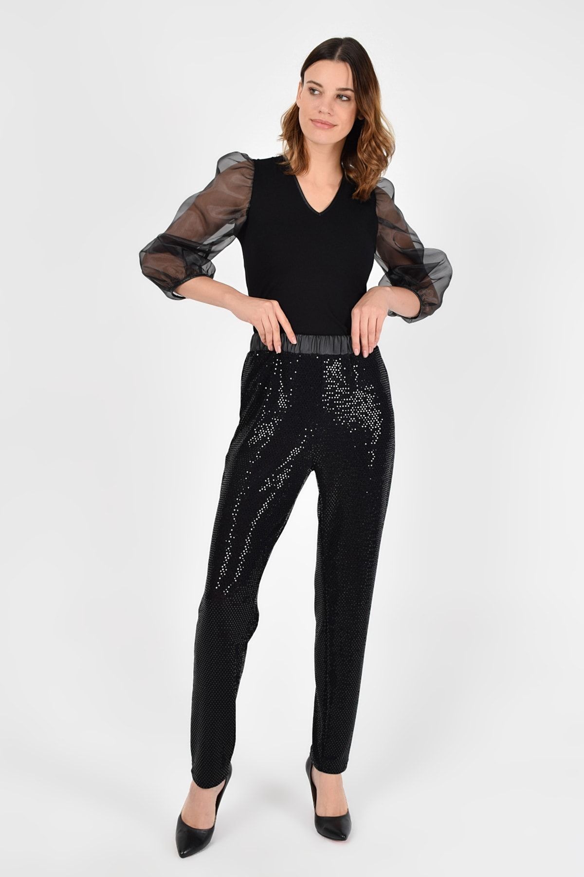 Kadın Siyah Pul Payet Pantolon 19L6770