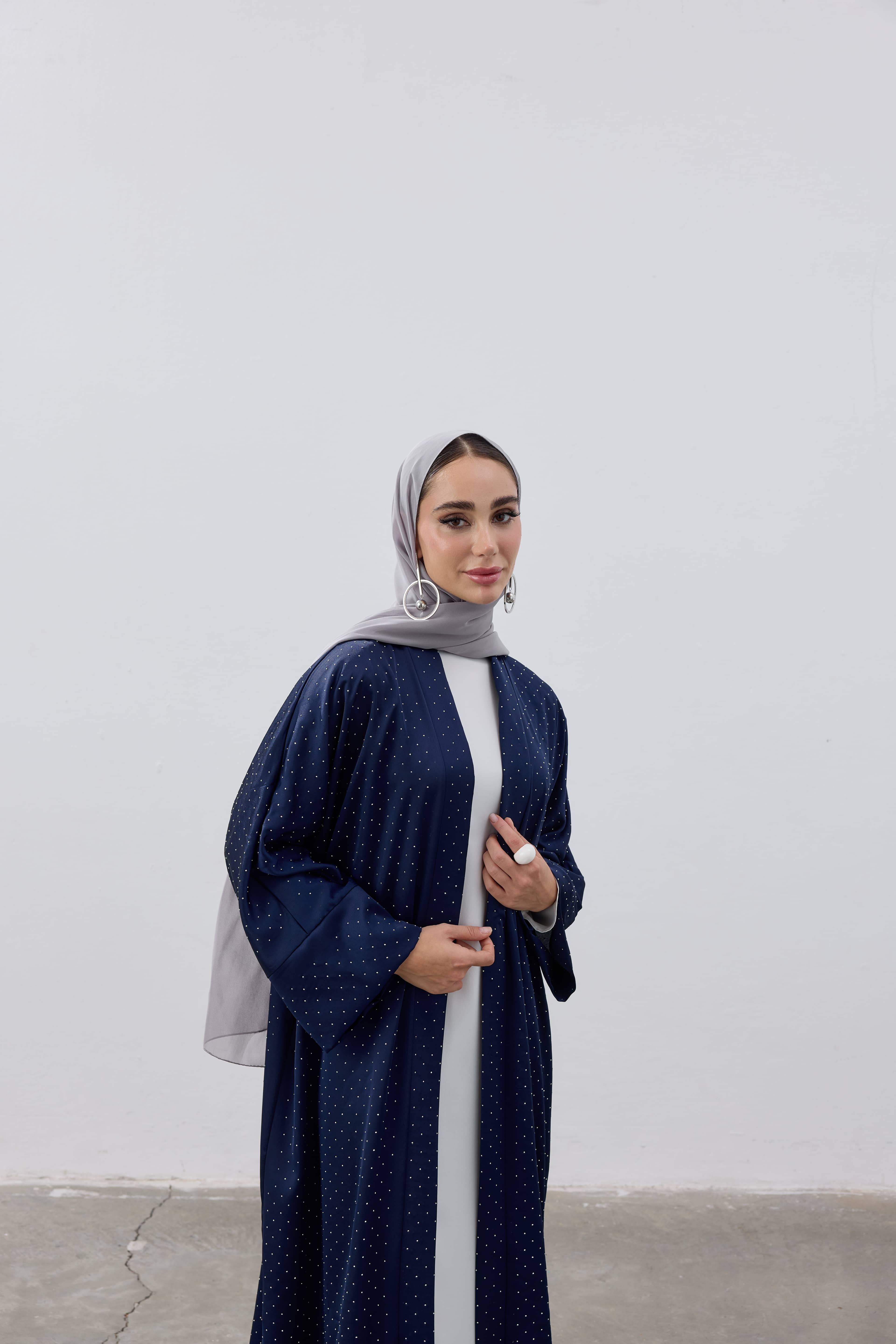 ZÜHRE ABAYA