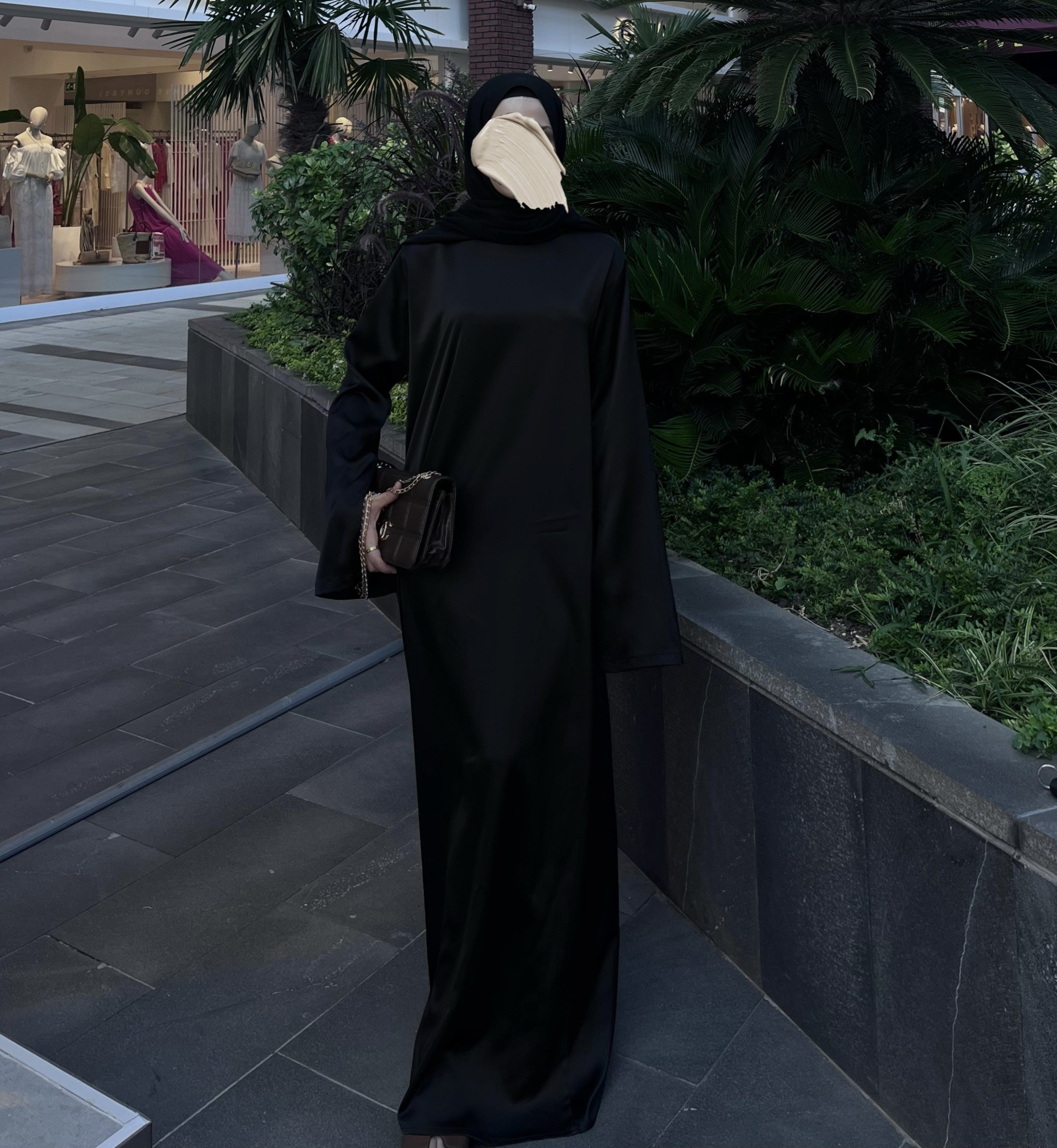 LUXURY ABAYA