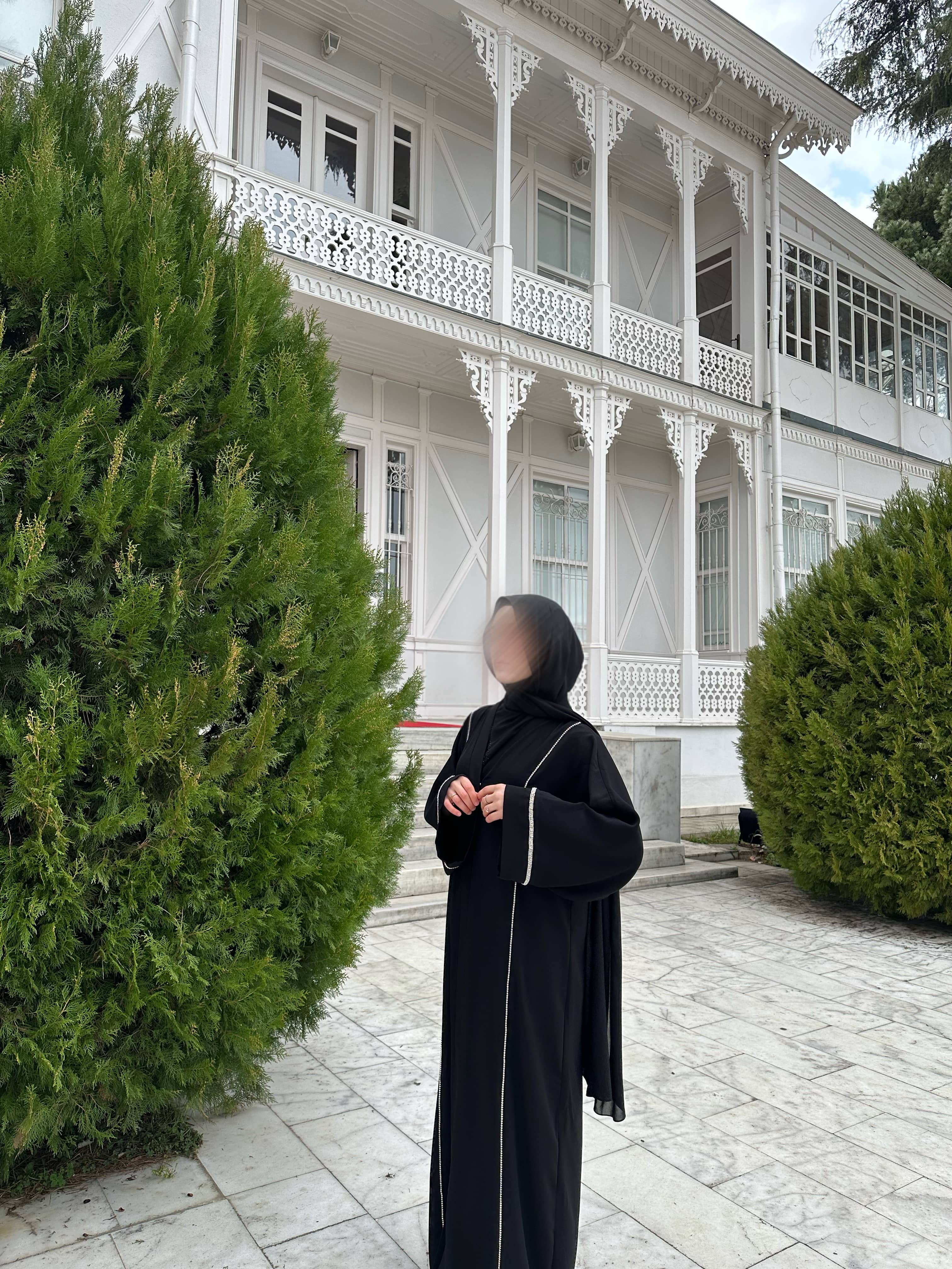AMAHLE ABAYA 