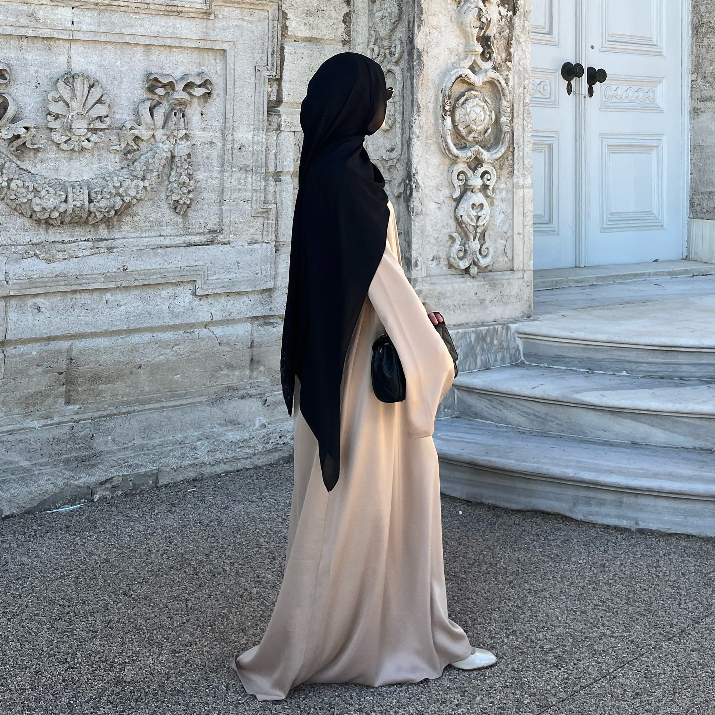 LUXURY ABAYA - BAL KÖPÜĞÜ