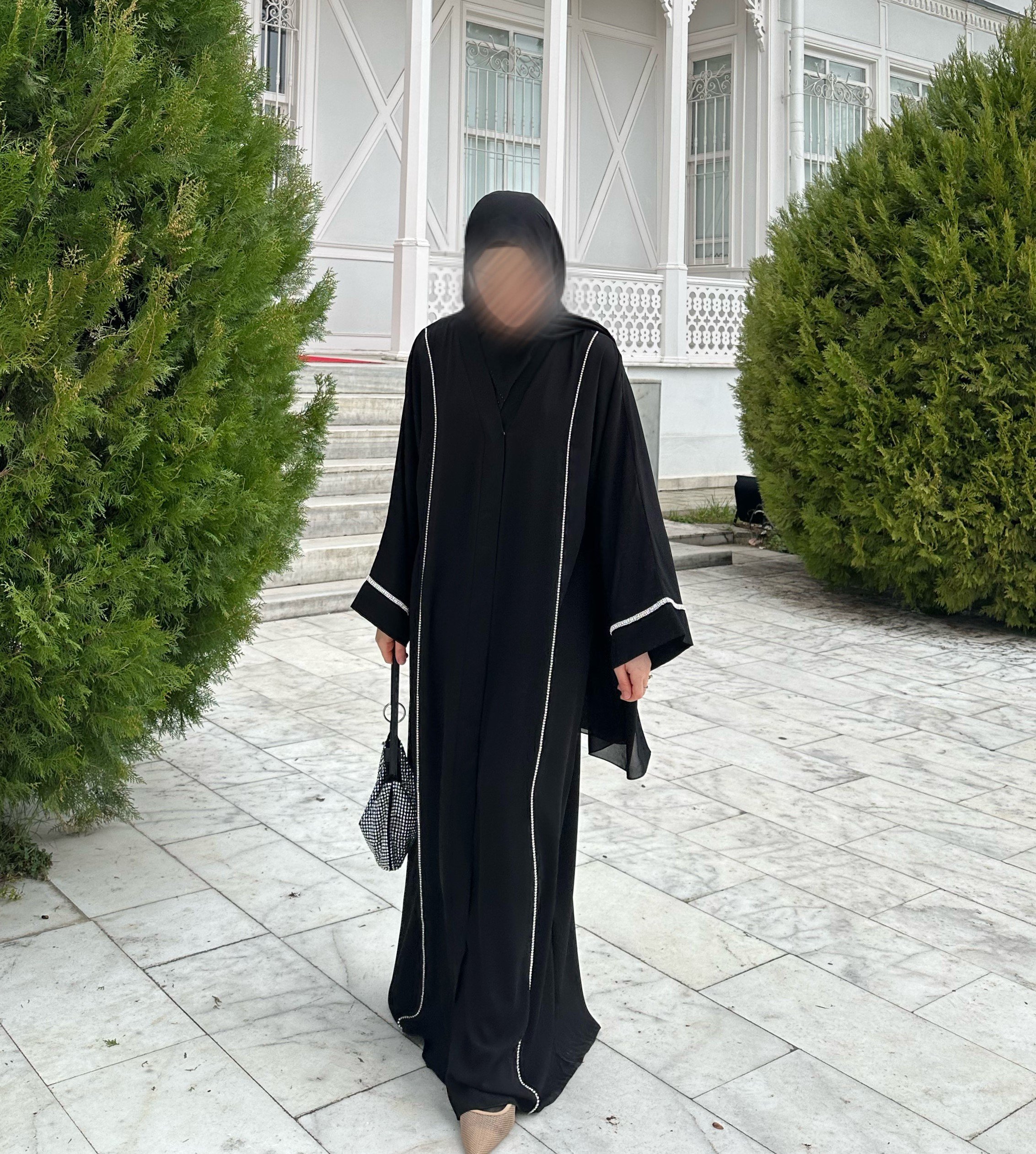 AMAHLE ABAYA 