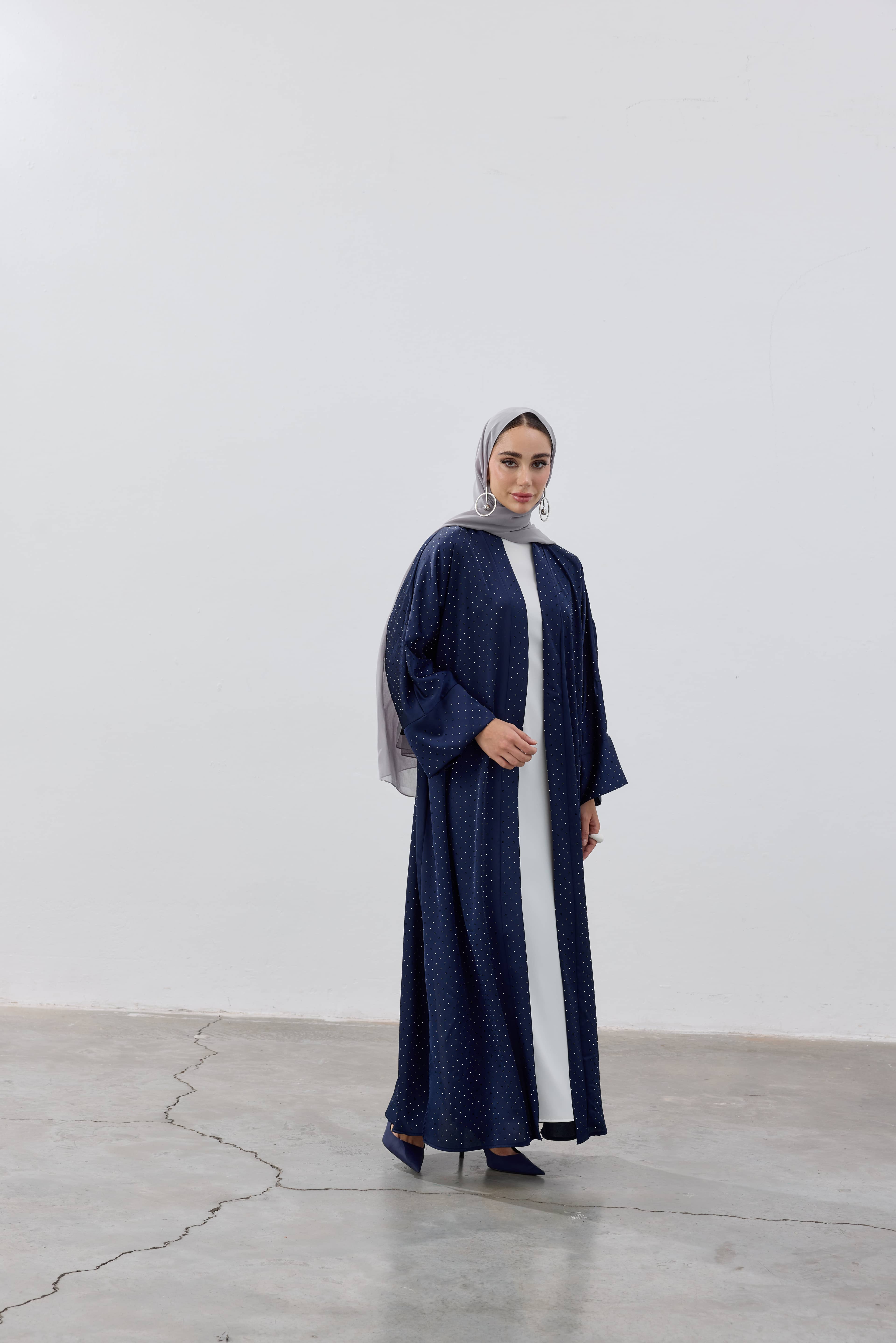 ZÜHRE ABAYA