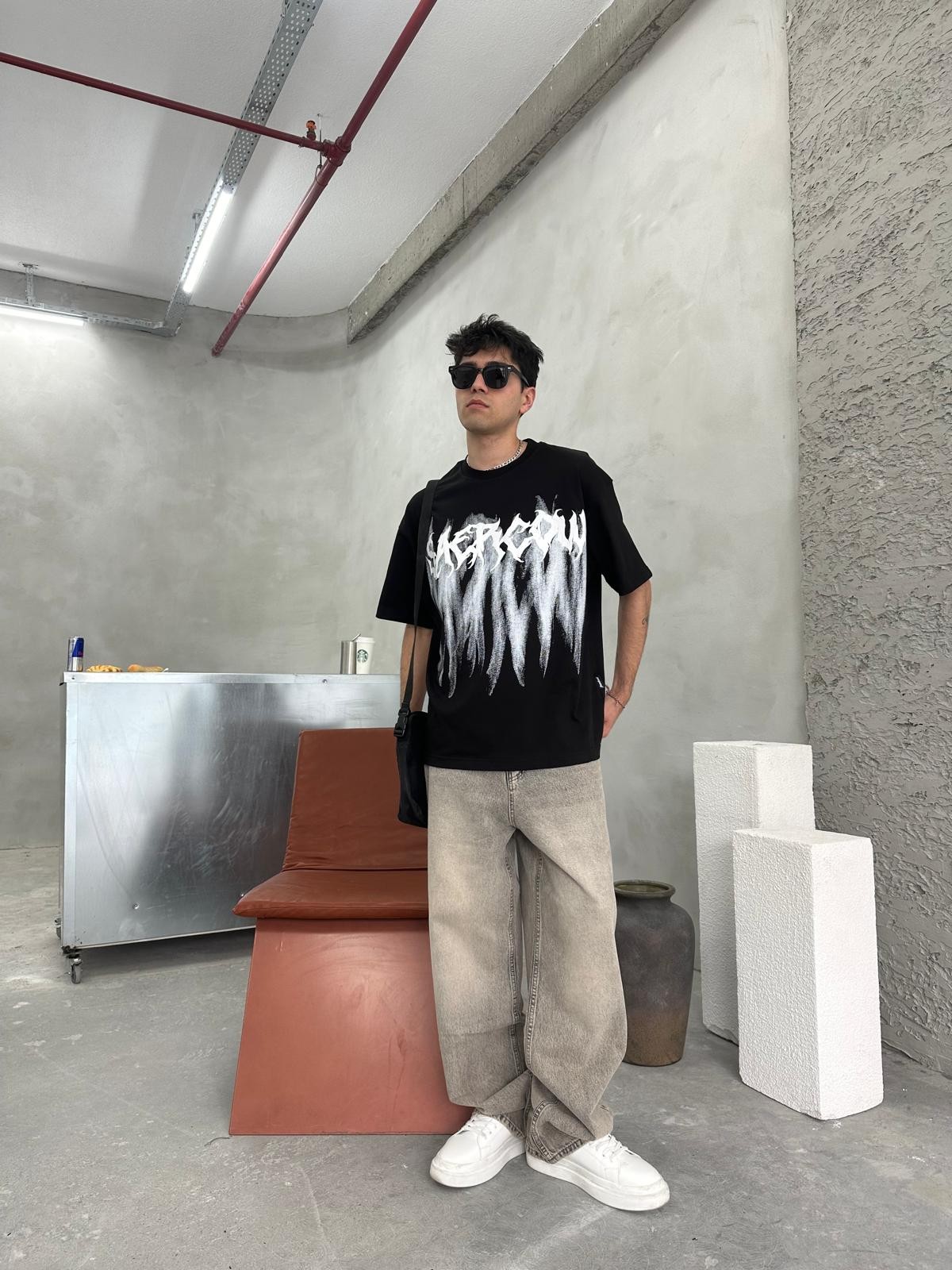 Saercow Baskılı Siyah T-Shirt