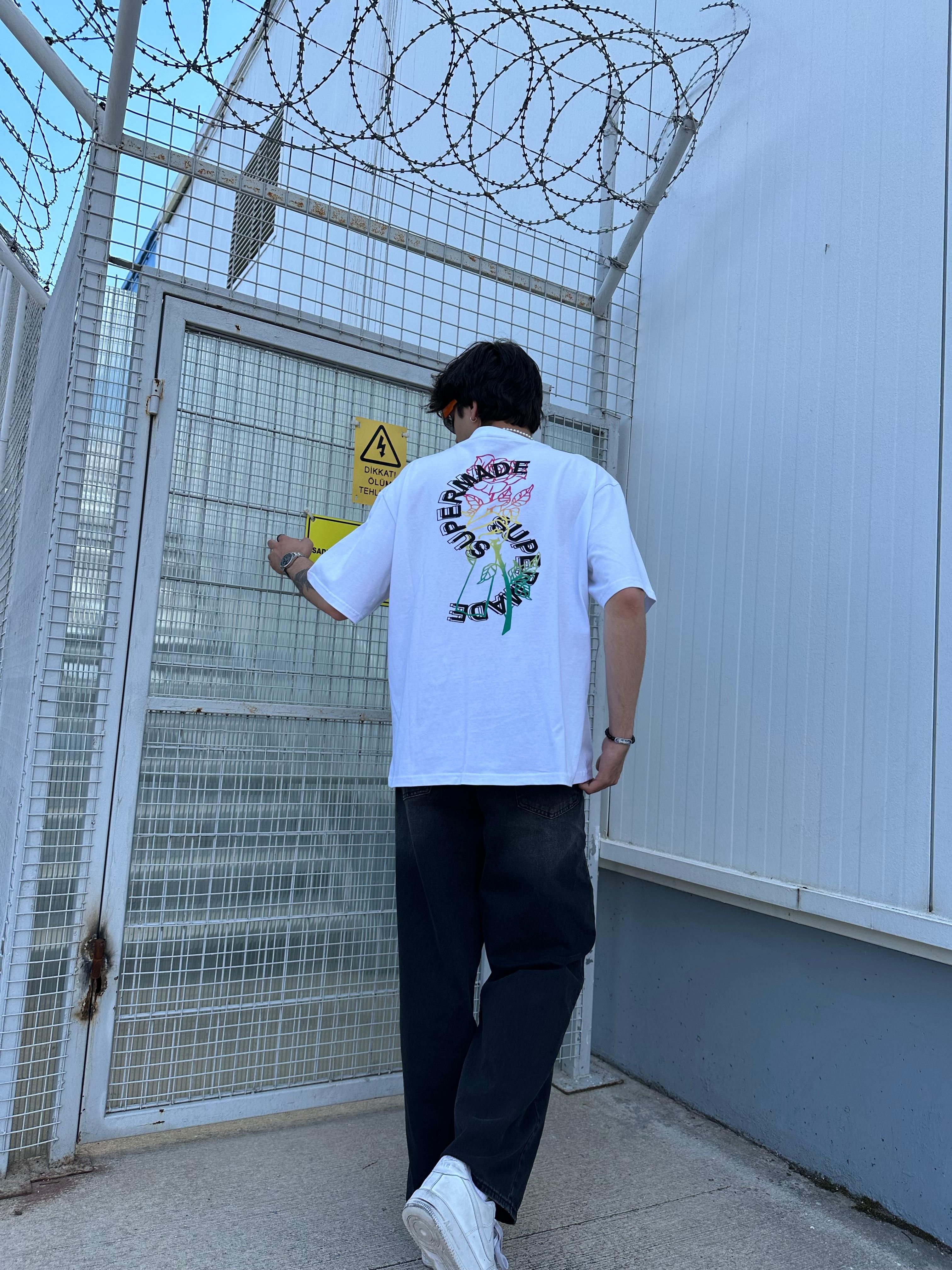 Supermade Rose Oversize Tshirt