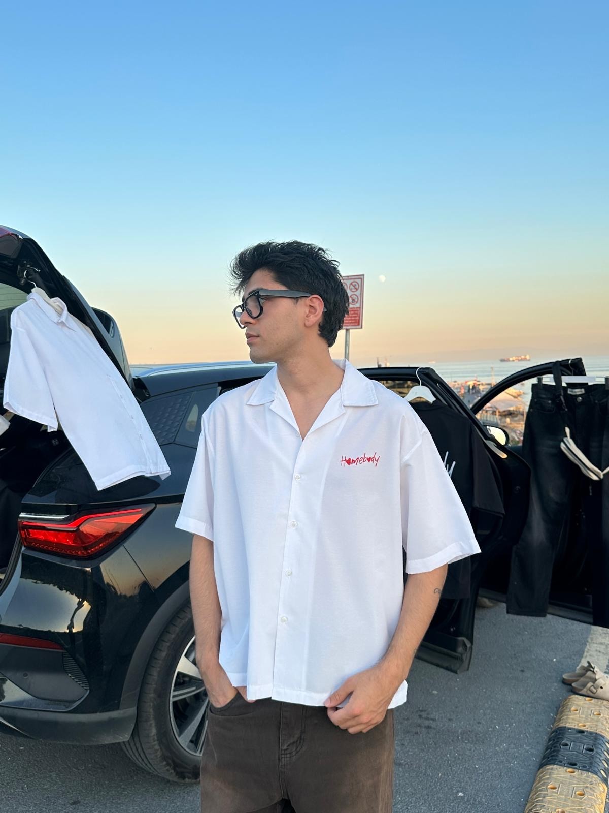 The Homebody Club Baskılı Beyaz Gömlek