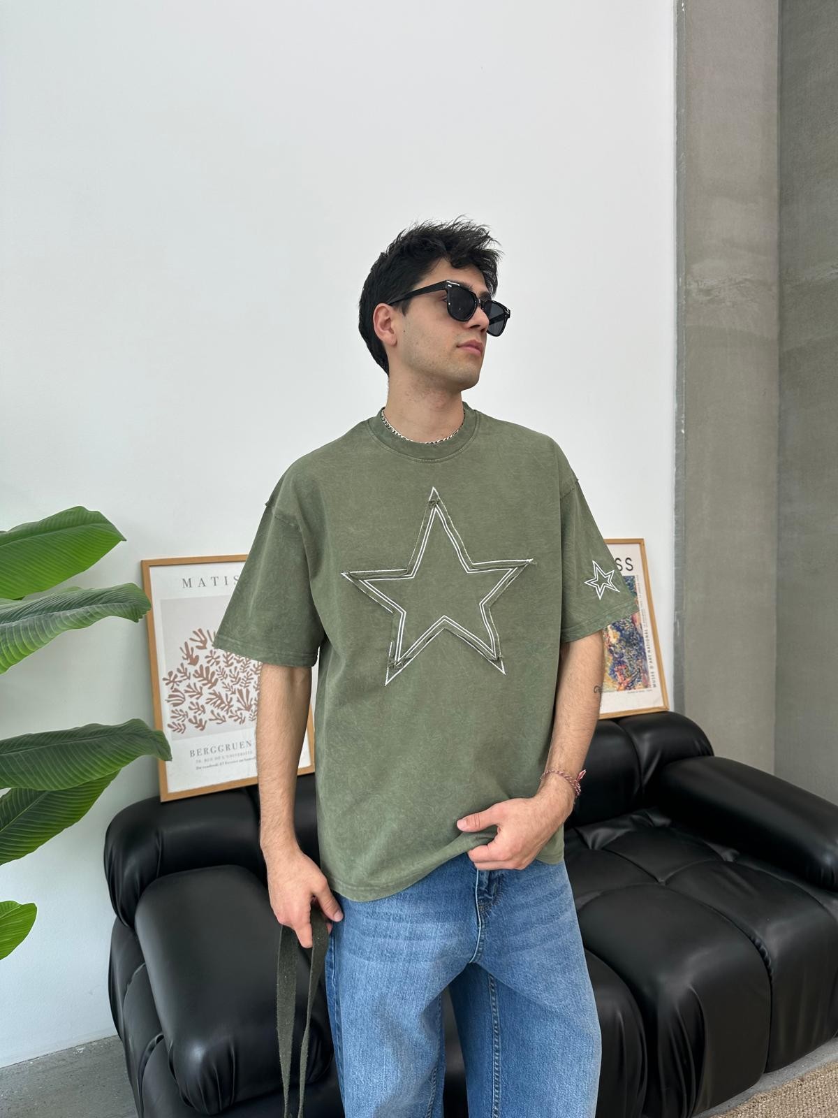 Star Detail Haki Oversize T-Shirt 