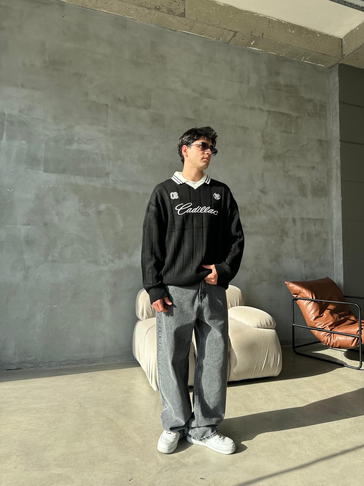 Nakışlı Polo Yaka Triko - Siyah