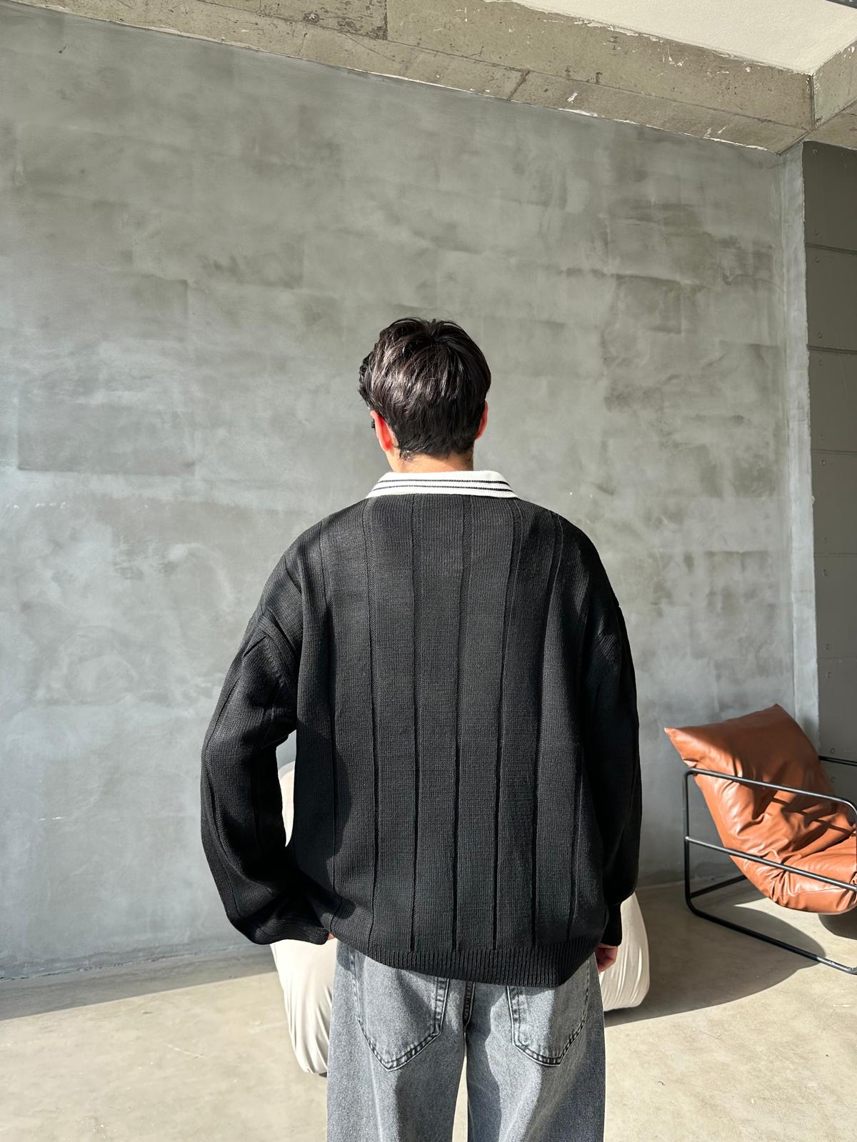 Nakışlı Polo Yaka Triko - Siyah