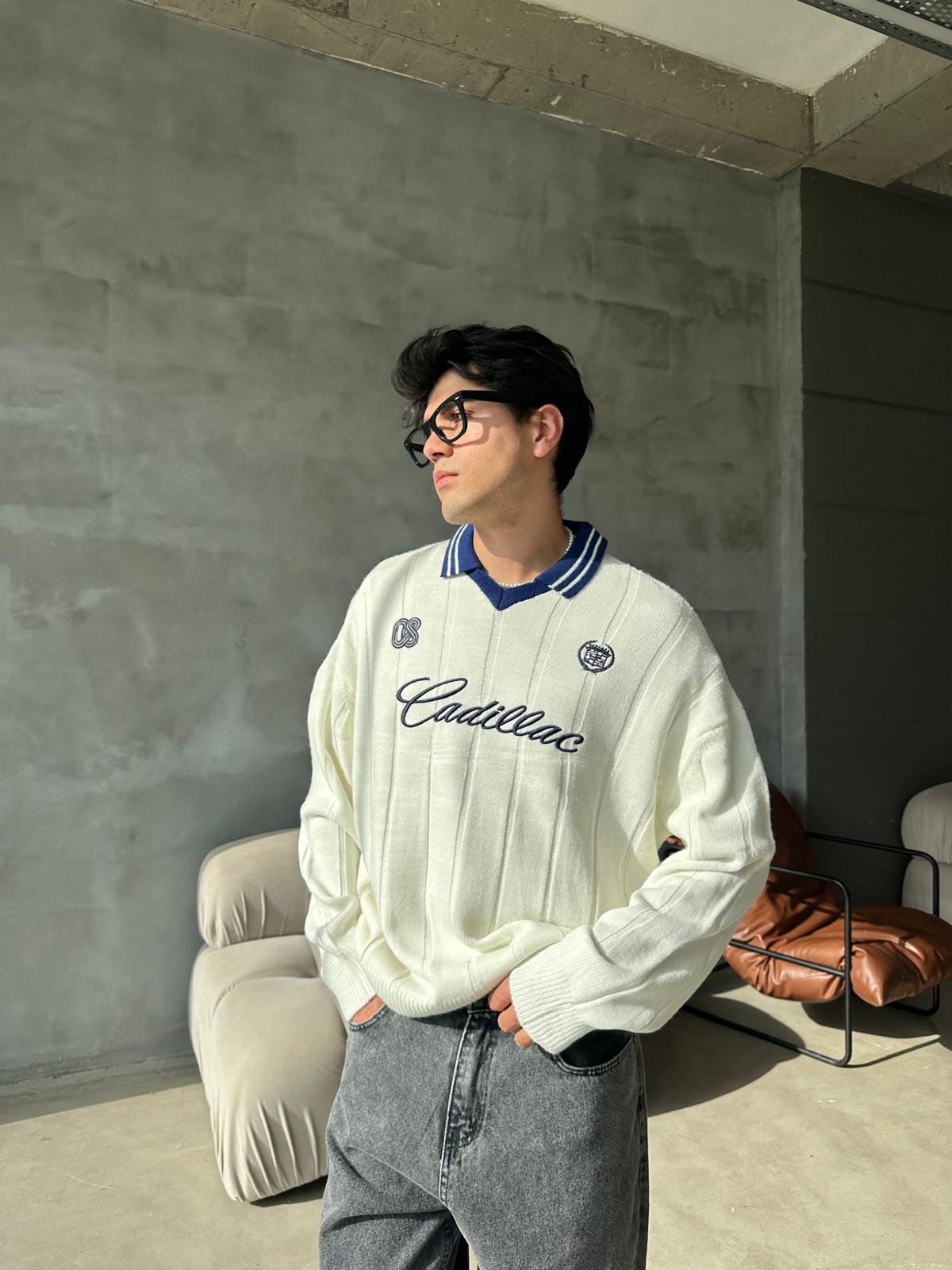 Nakışlı Polo Yaka Triko - Beyaz