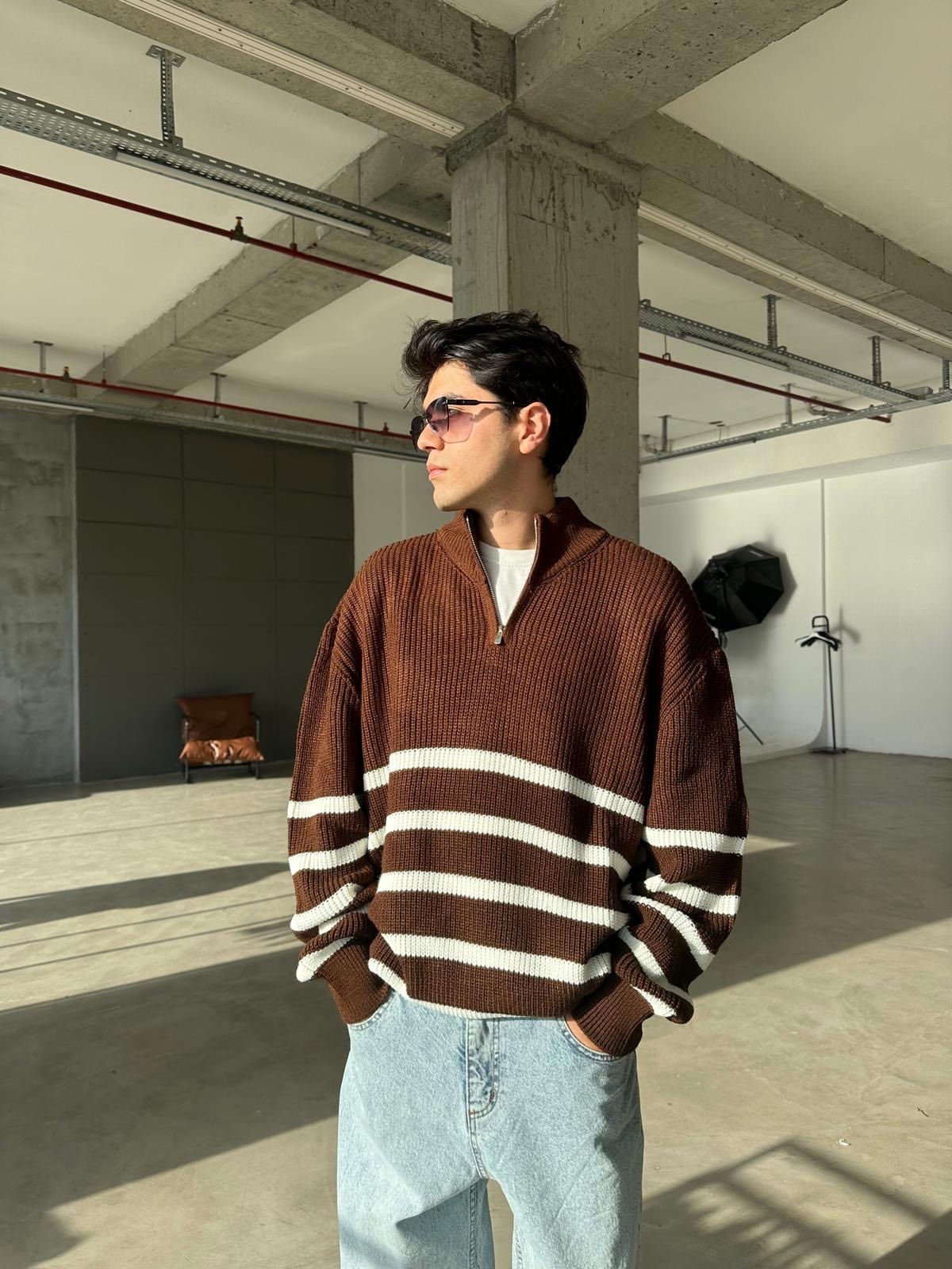 Çizgili Yarım Fermuarlı Triko Sweatshirt - Kahve