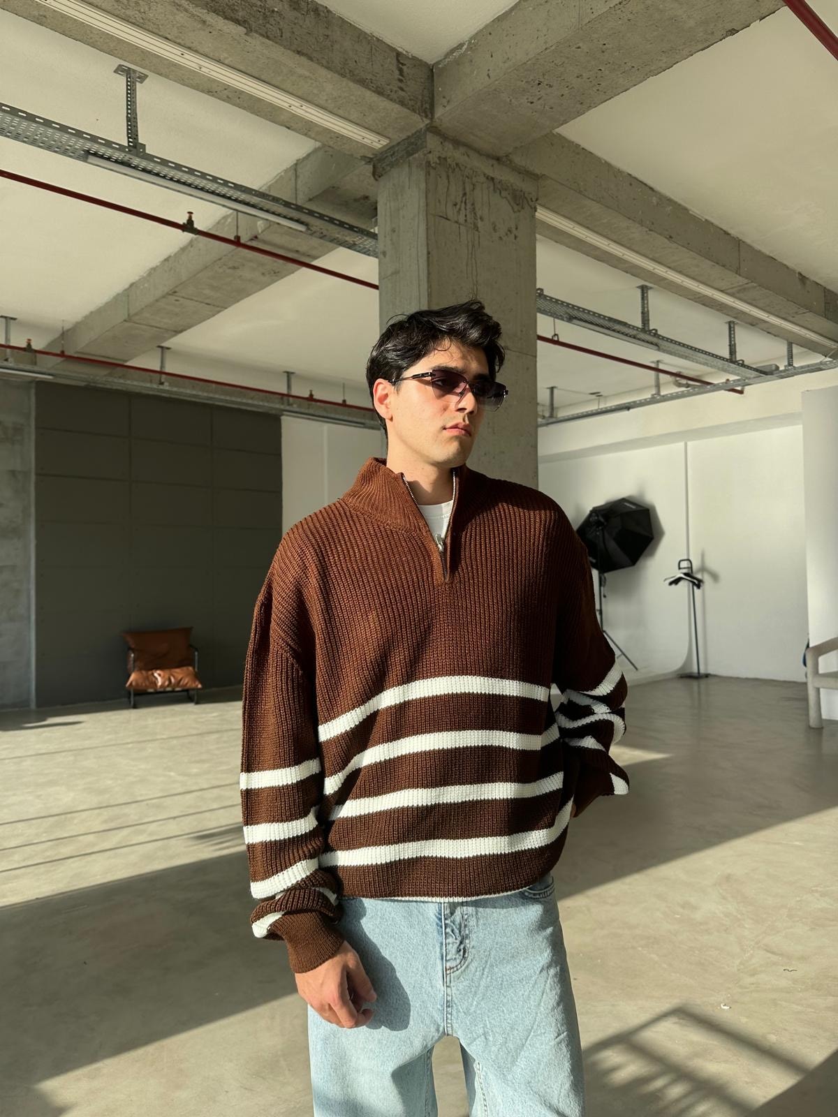 Çizgili Yarım Fermuarlı Triko Sweatshirt - Kahve