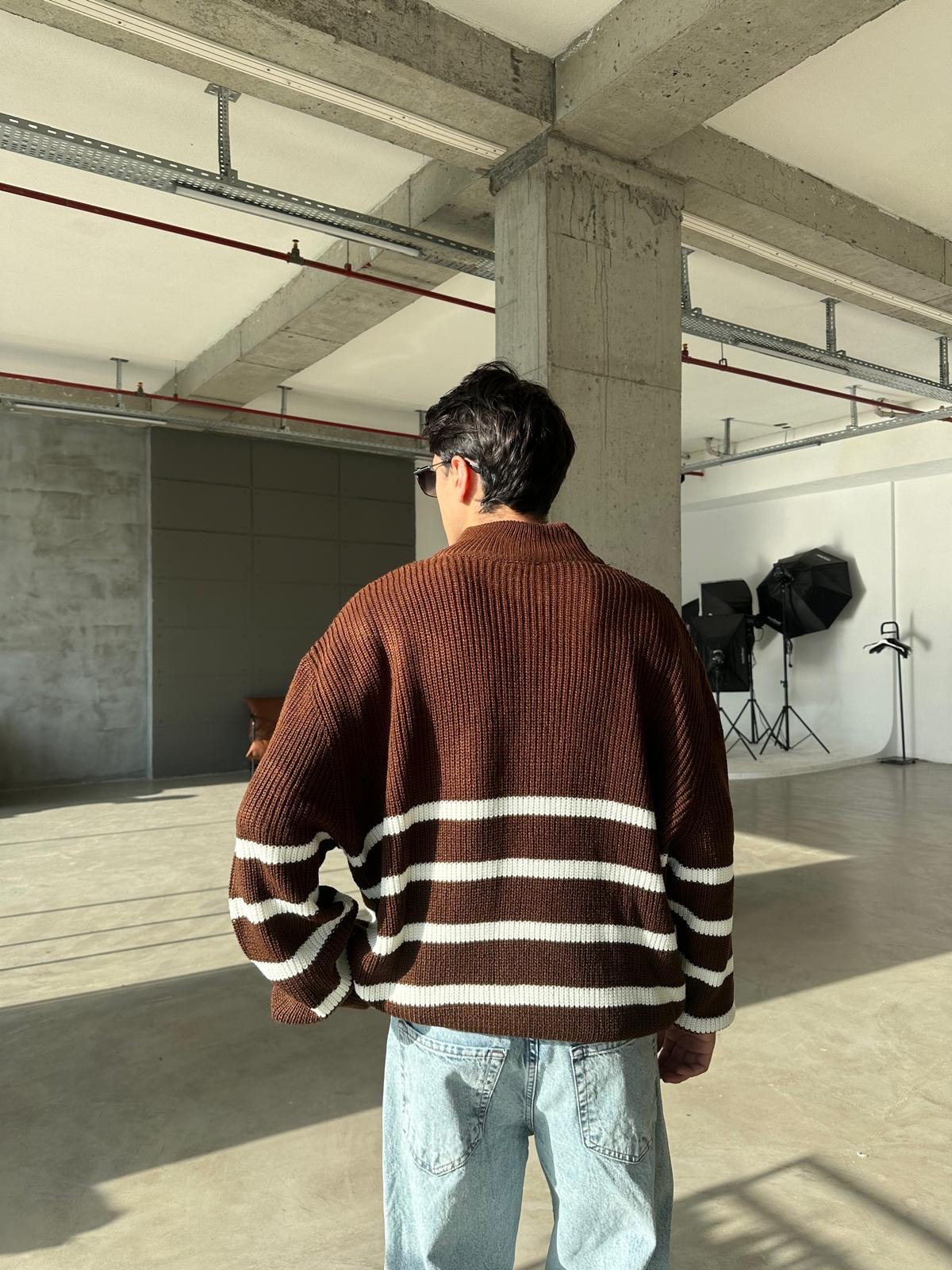 Çizgili Yarım Fermuarlı Triko Sweatshirt - Kahve