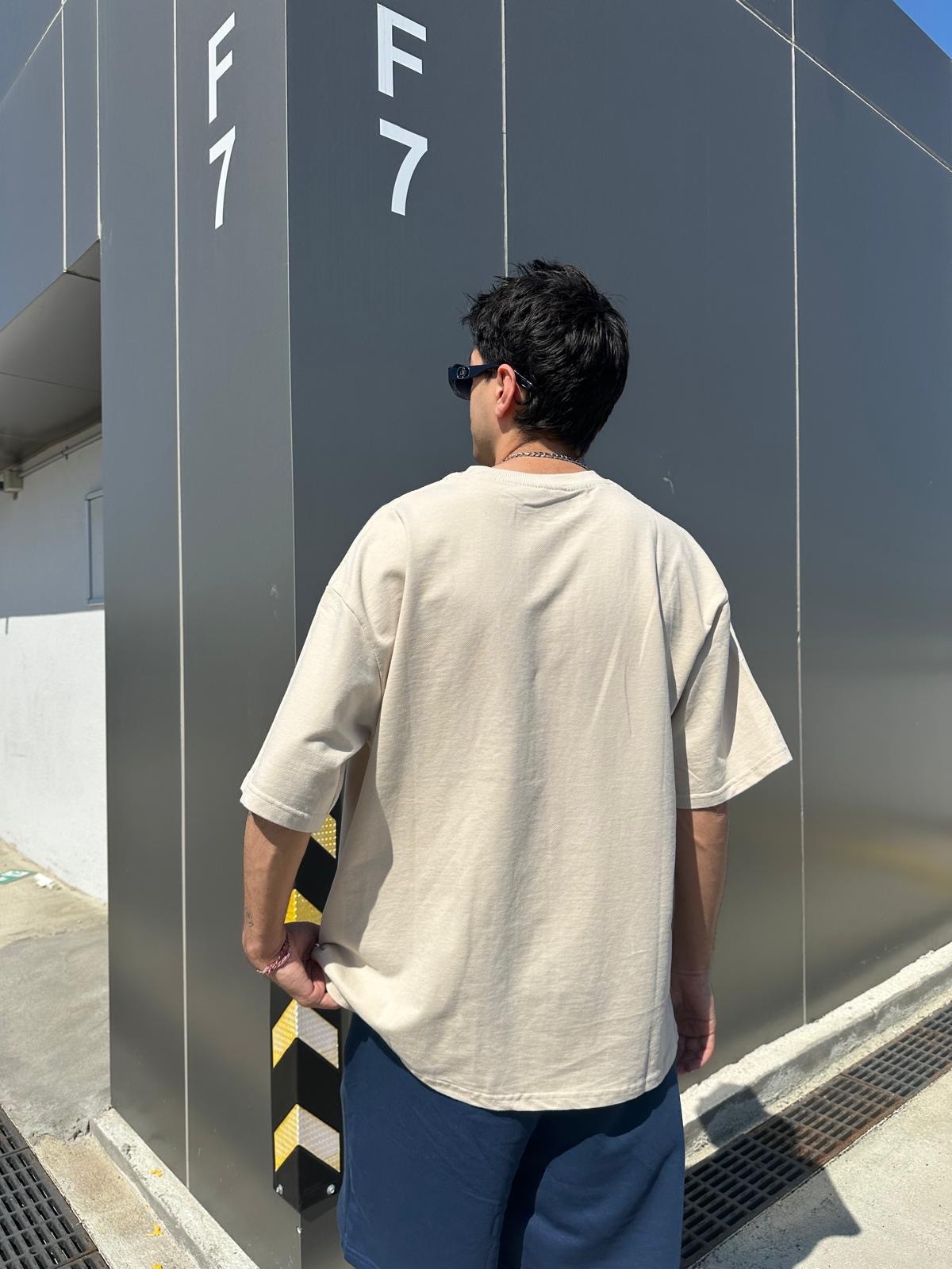 Easy Nakışlı Bej Oversize T-Shirt