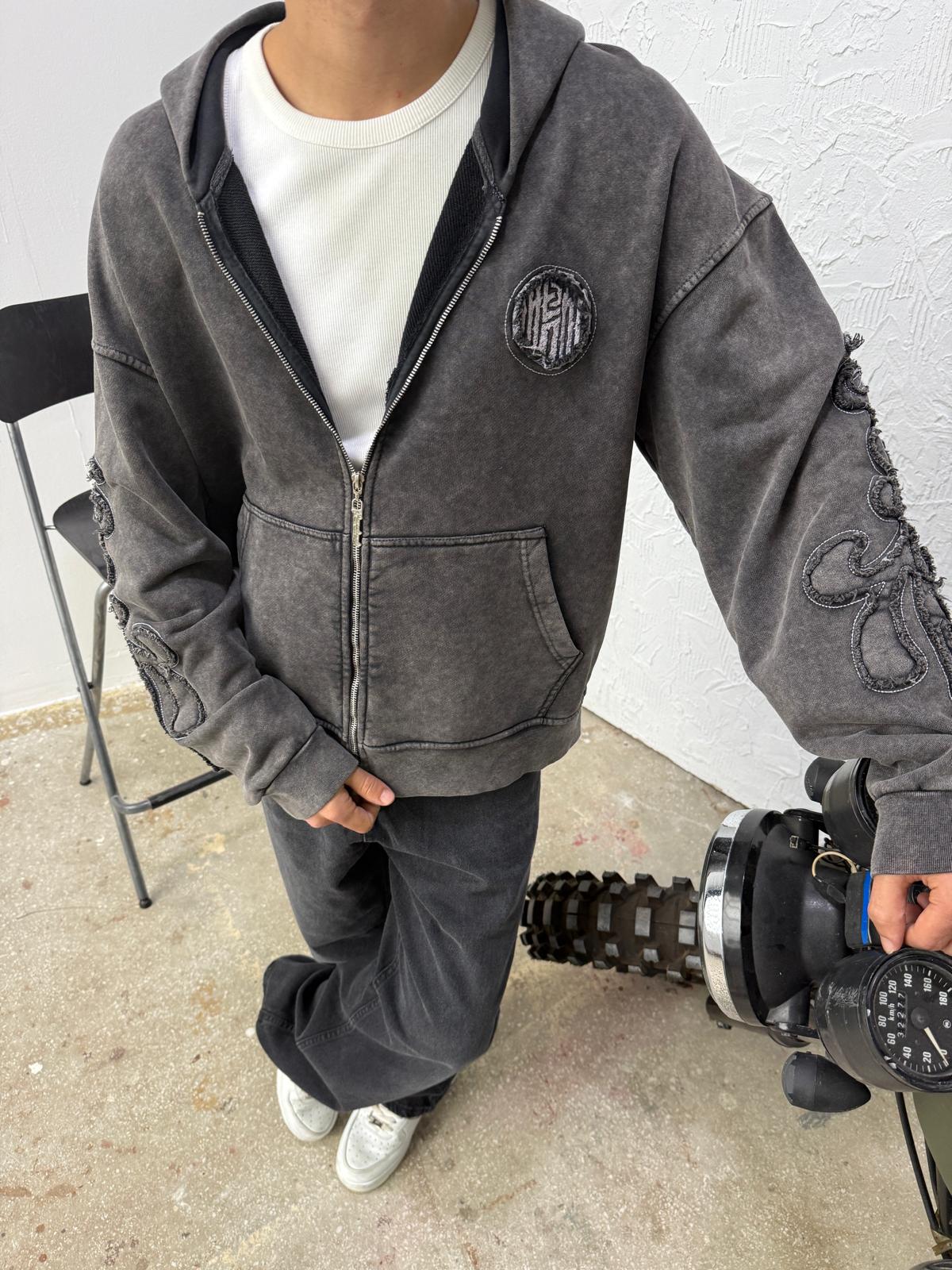 Kol Patch Detay Washed Black Diyagonel Zip Hoodie