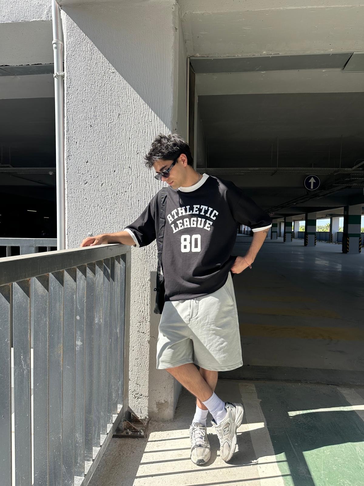 Athletic 80 Siyah Oversize T-Shirt