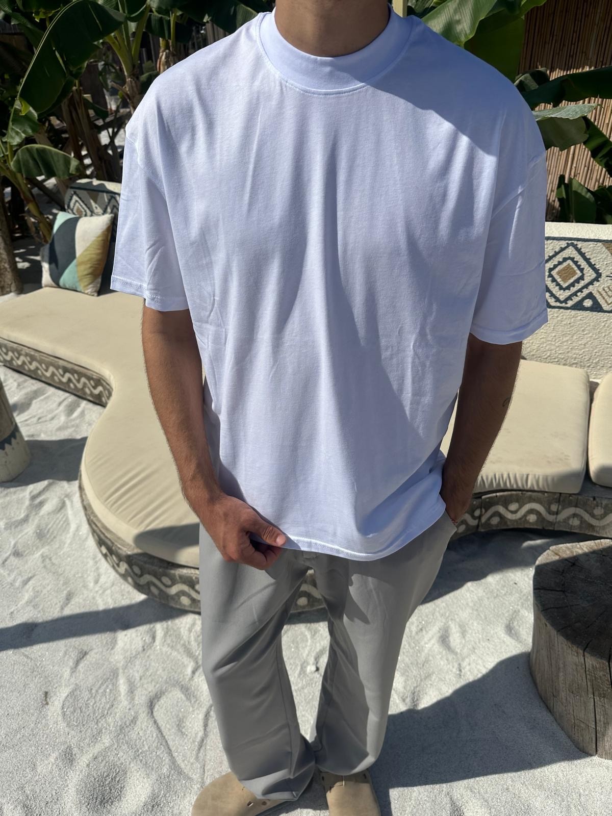 Beyaz Sand Vibes Basic T-Shirt