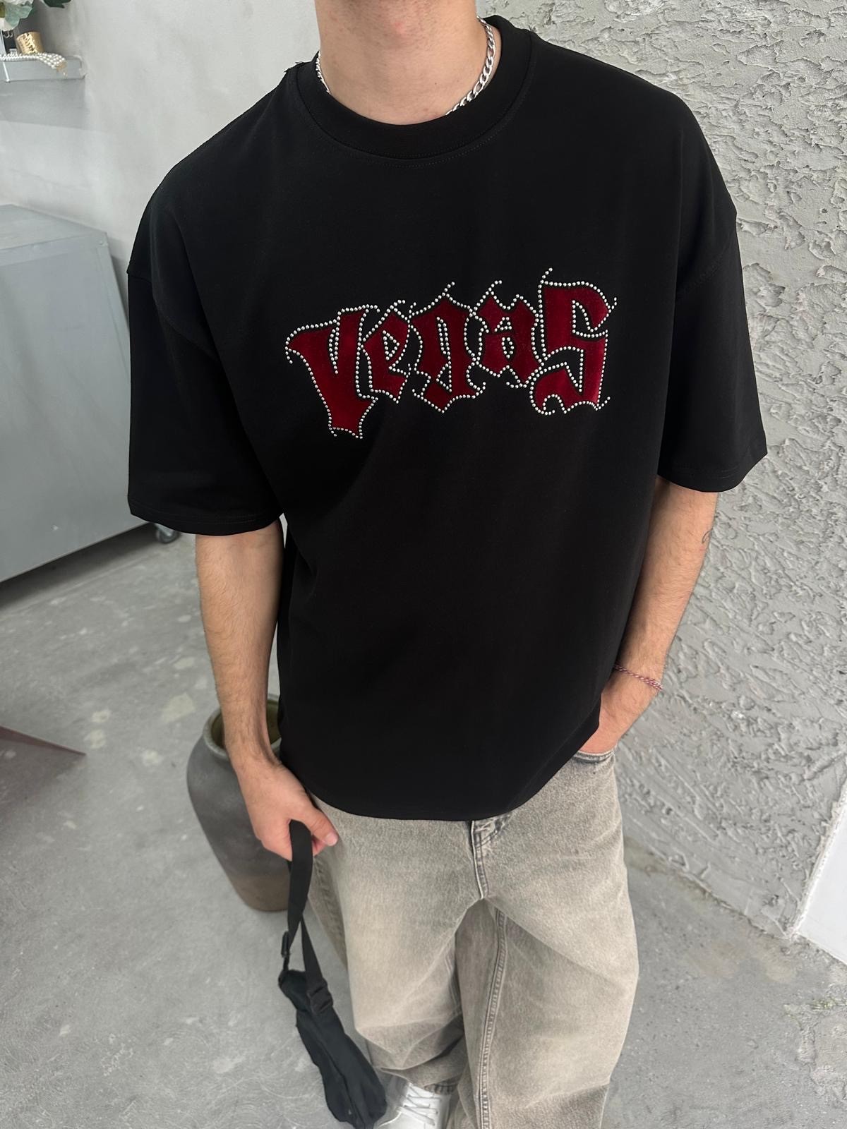 Vegas Taş Detaylı Siyah T-Shirt