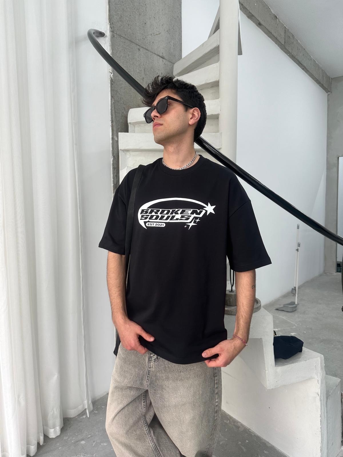 Broken Souls Siyah Oversize T-Shirt